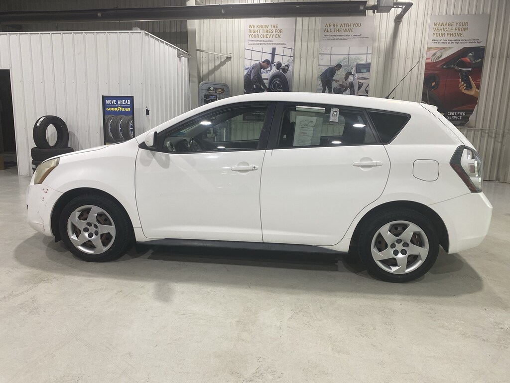 Used 2009 Pontiac Vibe w/1SA Car