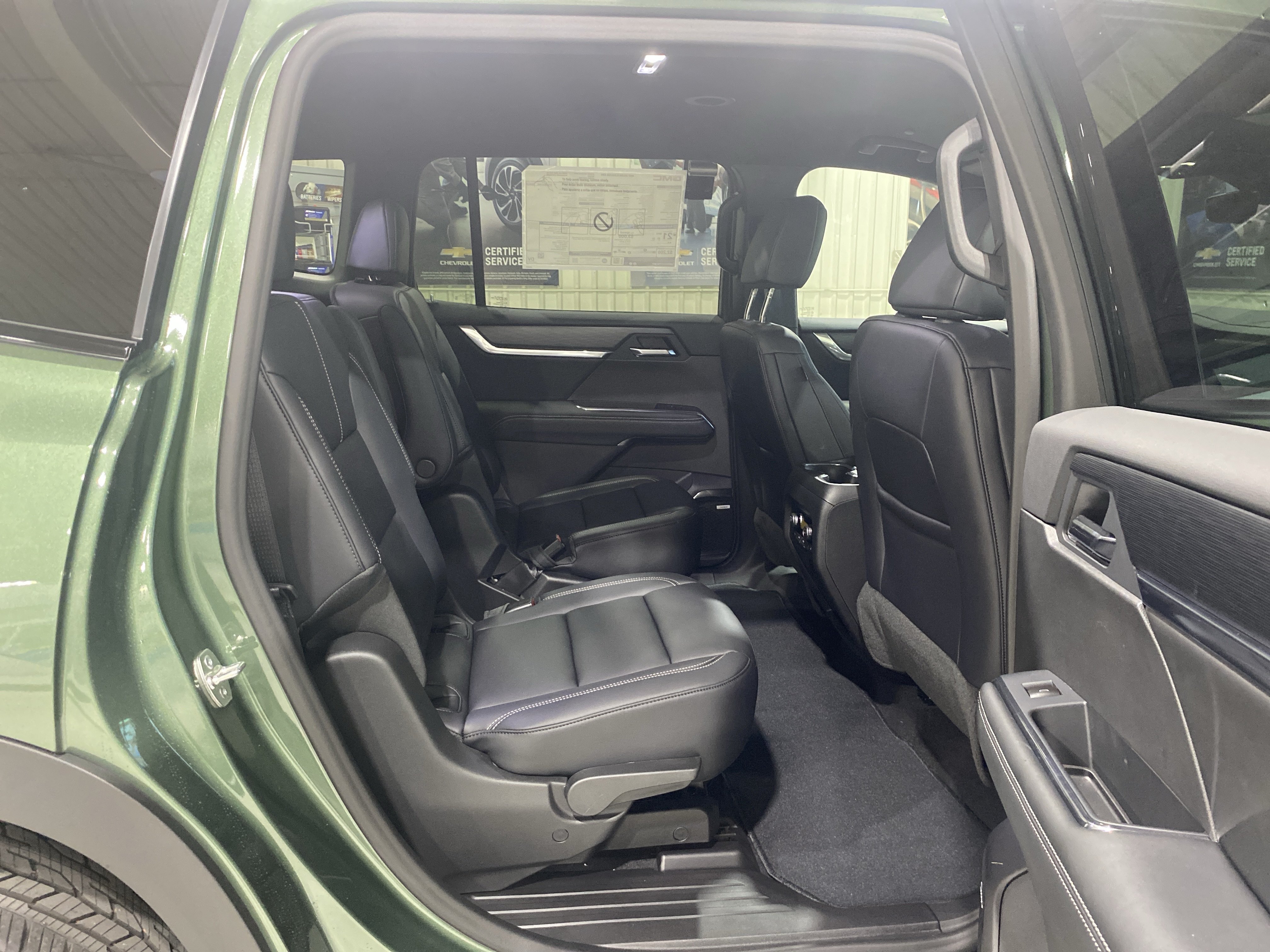 2027 GMC Acadia Elevation - Photo 16