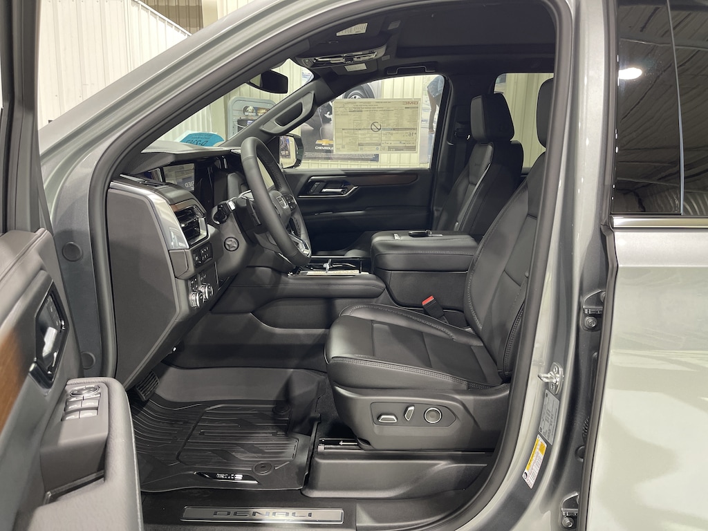New 2026 GMC Yukon Denali SUV
