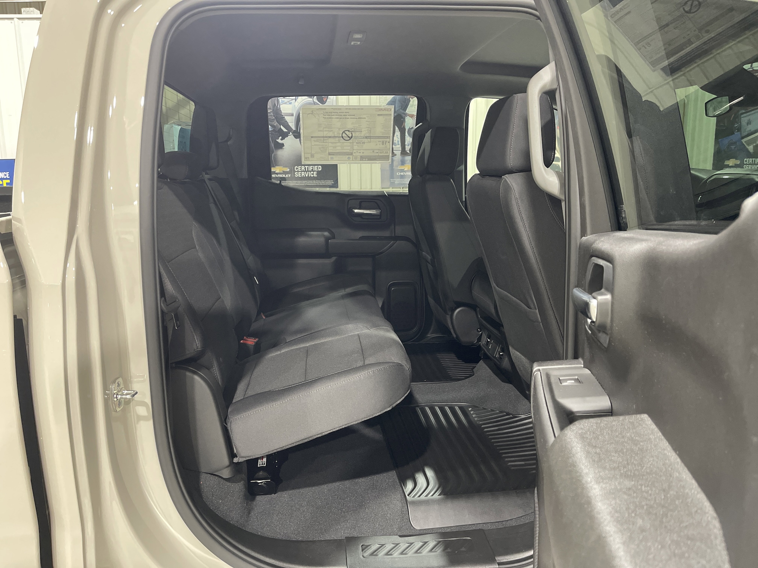 2026 GMC Sierra 1500 Pro - Photo 15