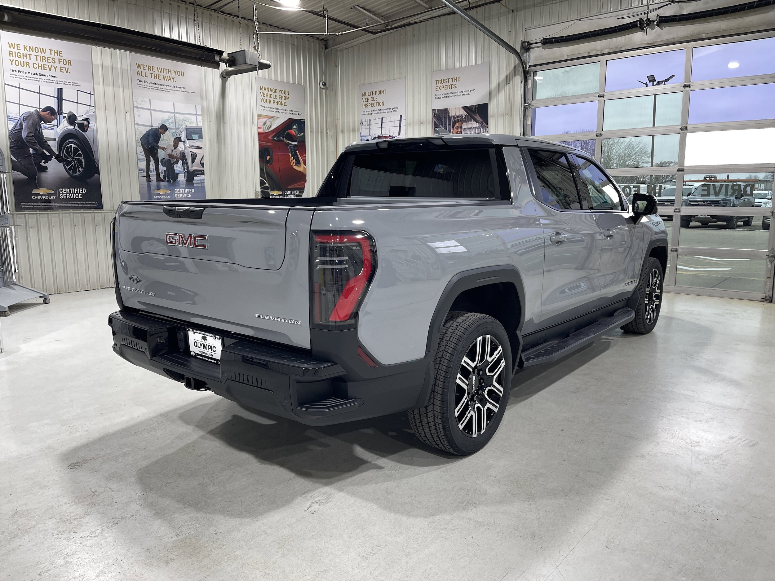 2026 GMC Sierra EV Elevation - Photo 8