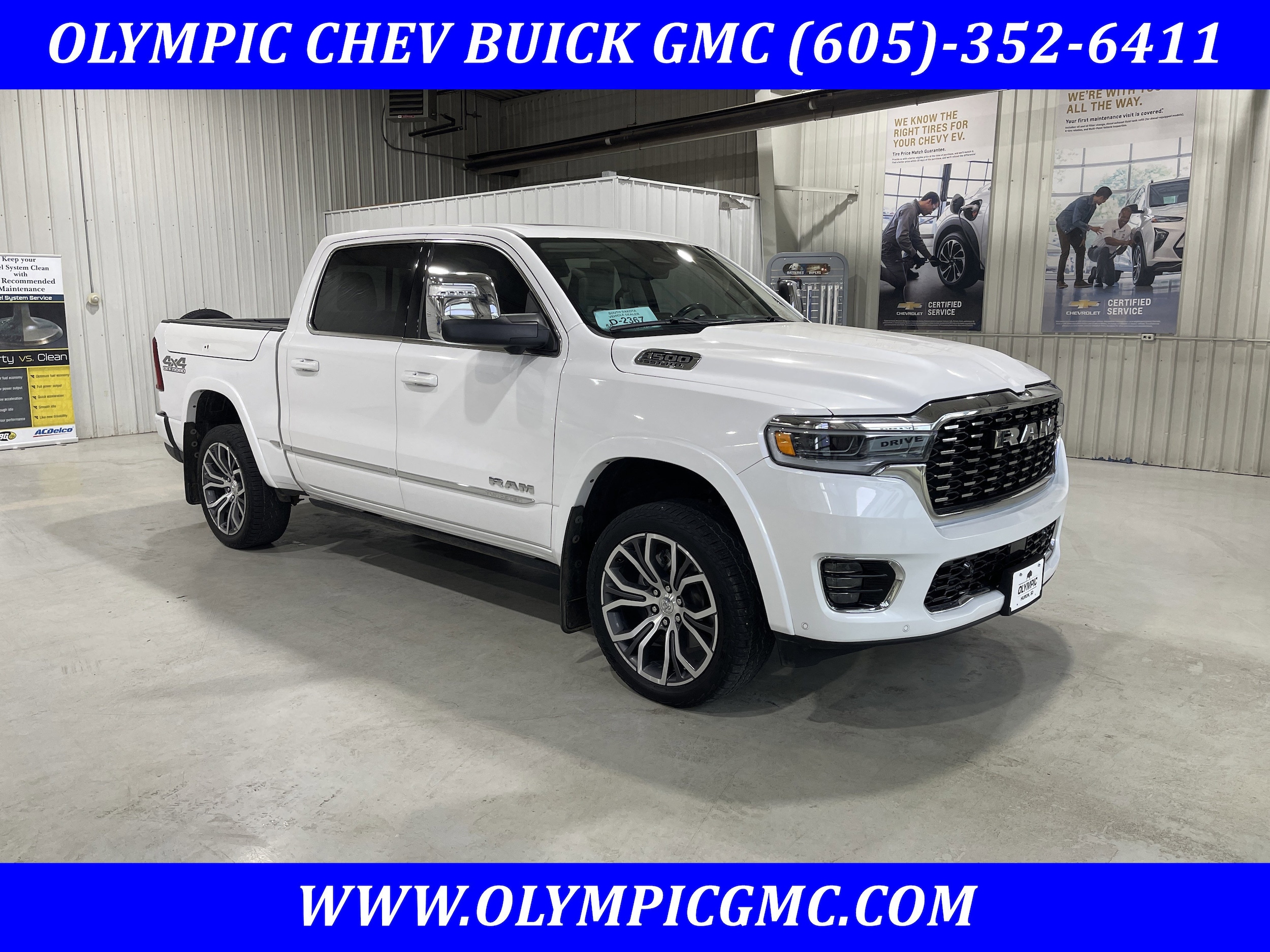 2025 RAM 1500 Tungsten 4x4 Crew Cab 5'7's photo