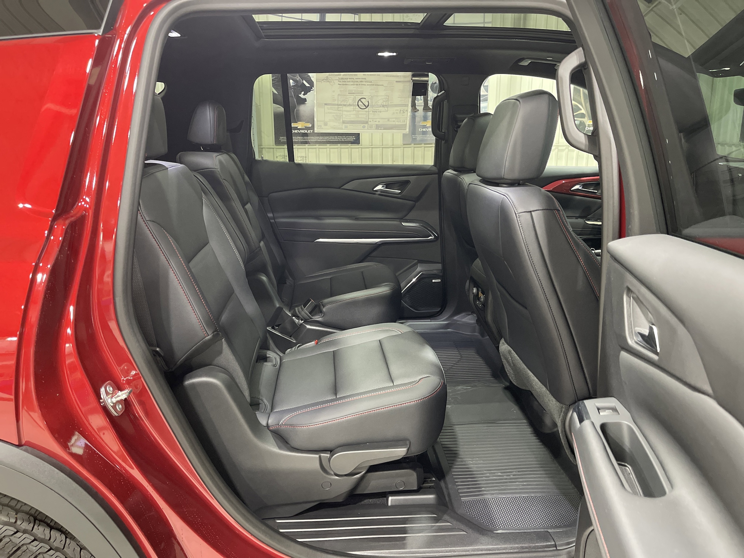 2026 Chevrolet Traverse Z71 - Photo 10
