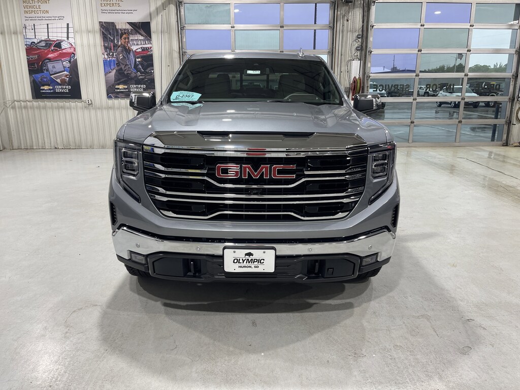 New 2026 GMC Sierra 1500 SLT Truck