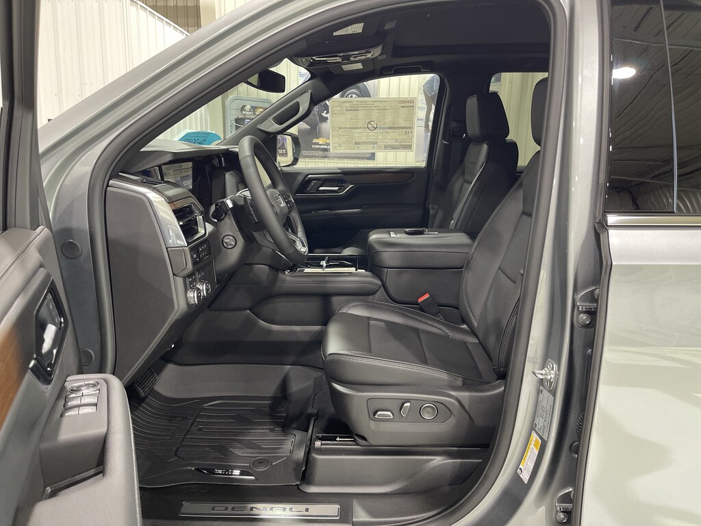 New 2026 GMC Yukon Denali SUV