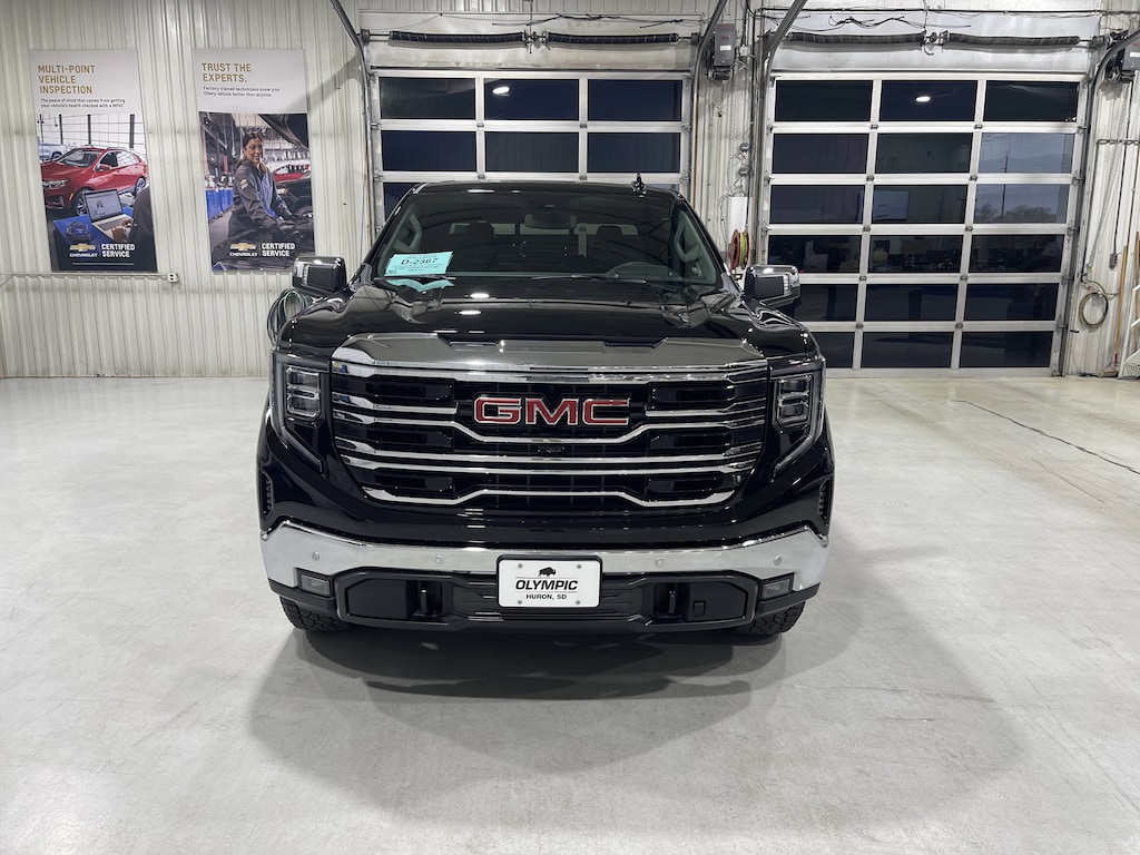 New 2026 GMC Sierra 1500 SLT Truck