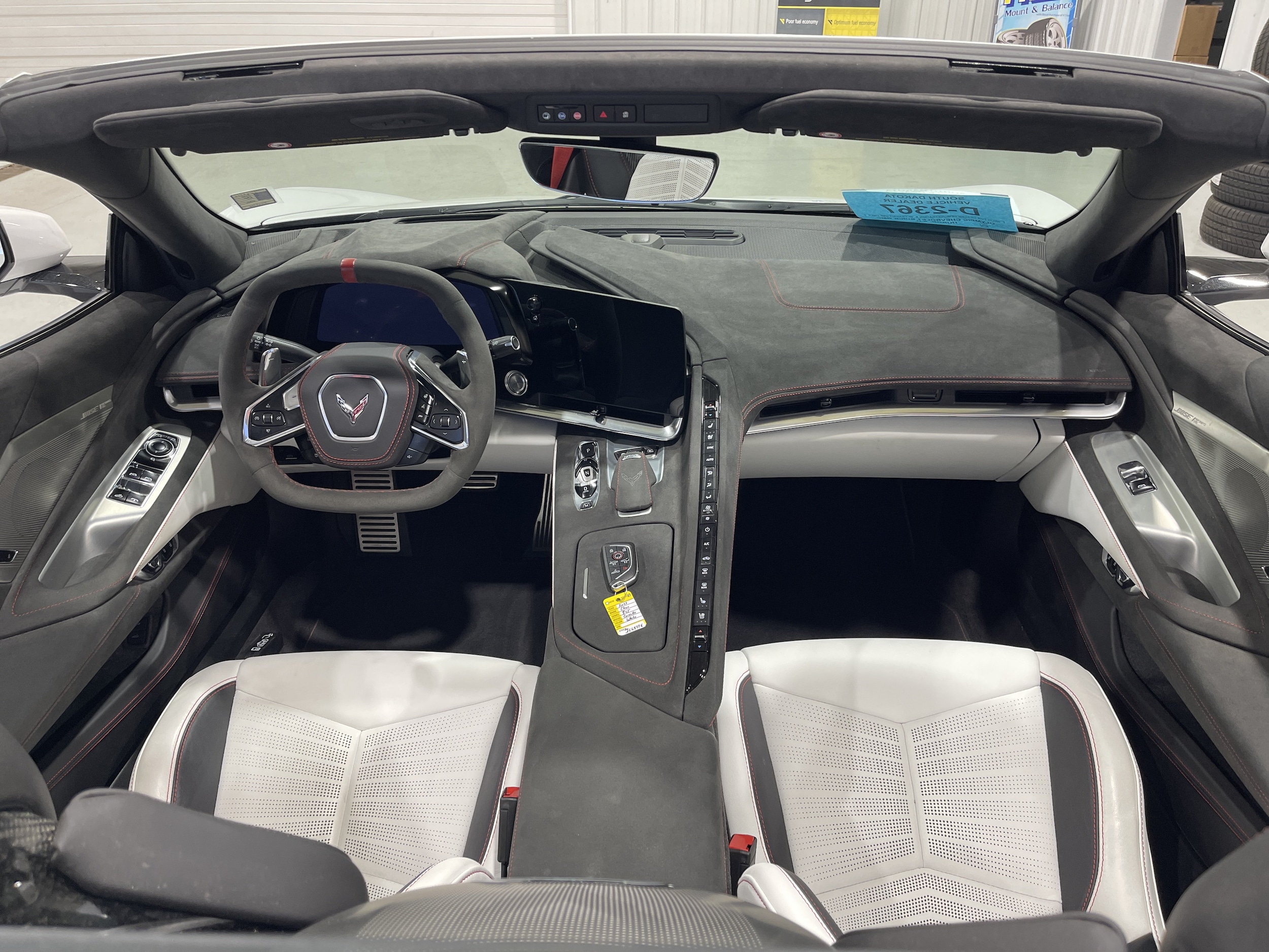 2023 Chevrolet Corvette 3LT - Photo 21