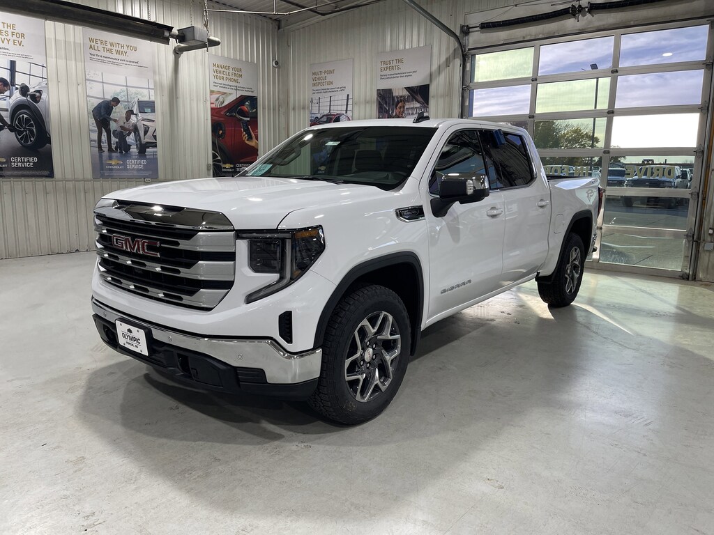 New 2026 GMC Sierra 1500 SLE Truck