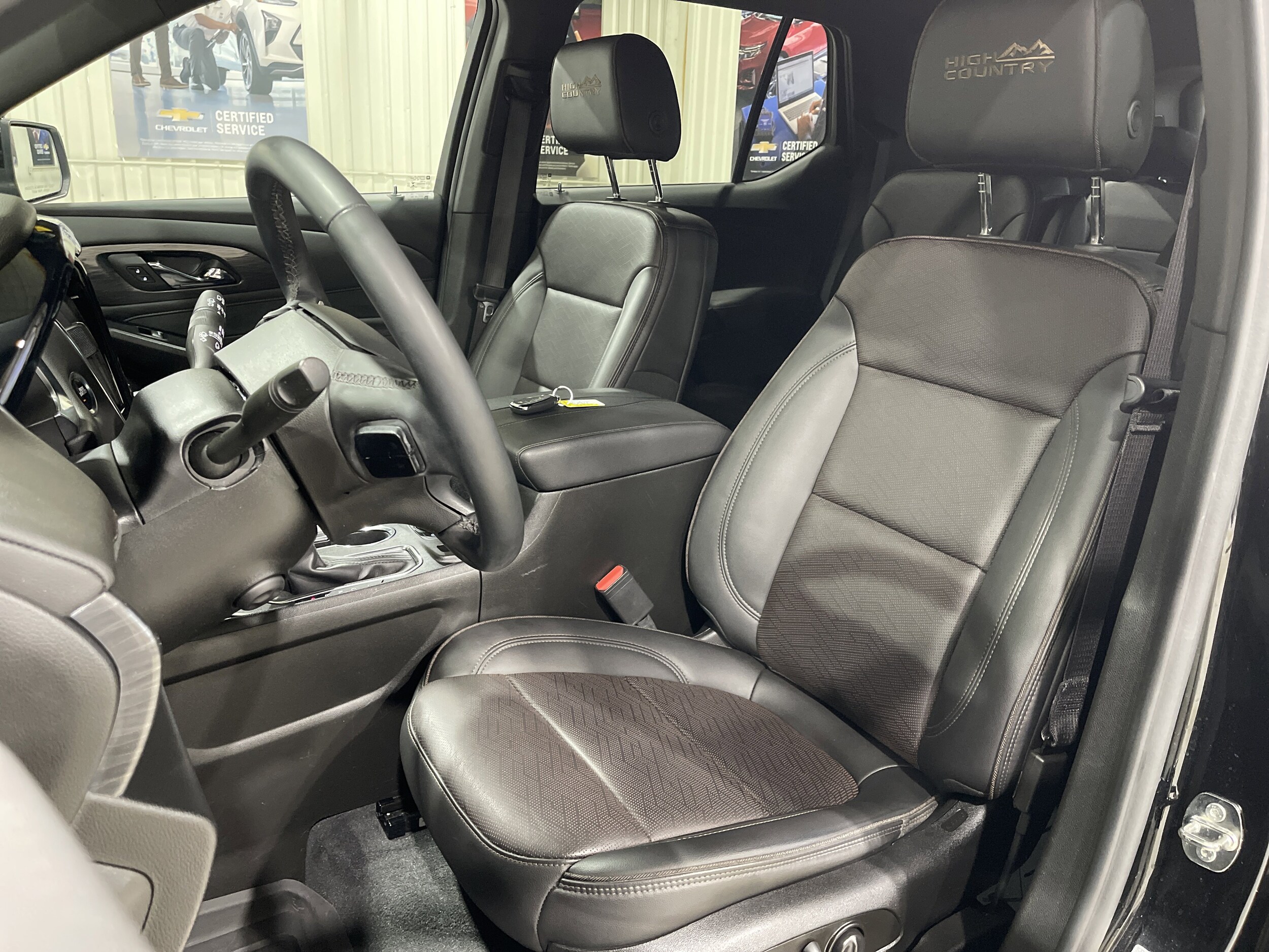 2023 Chevrolet Traverse High Country - Photo 19