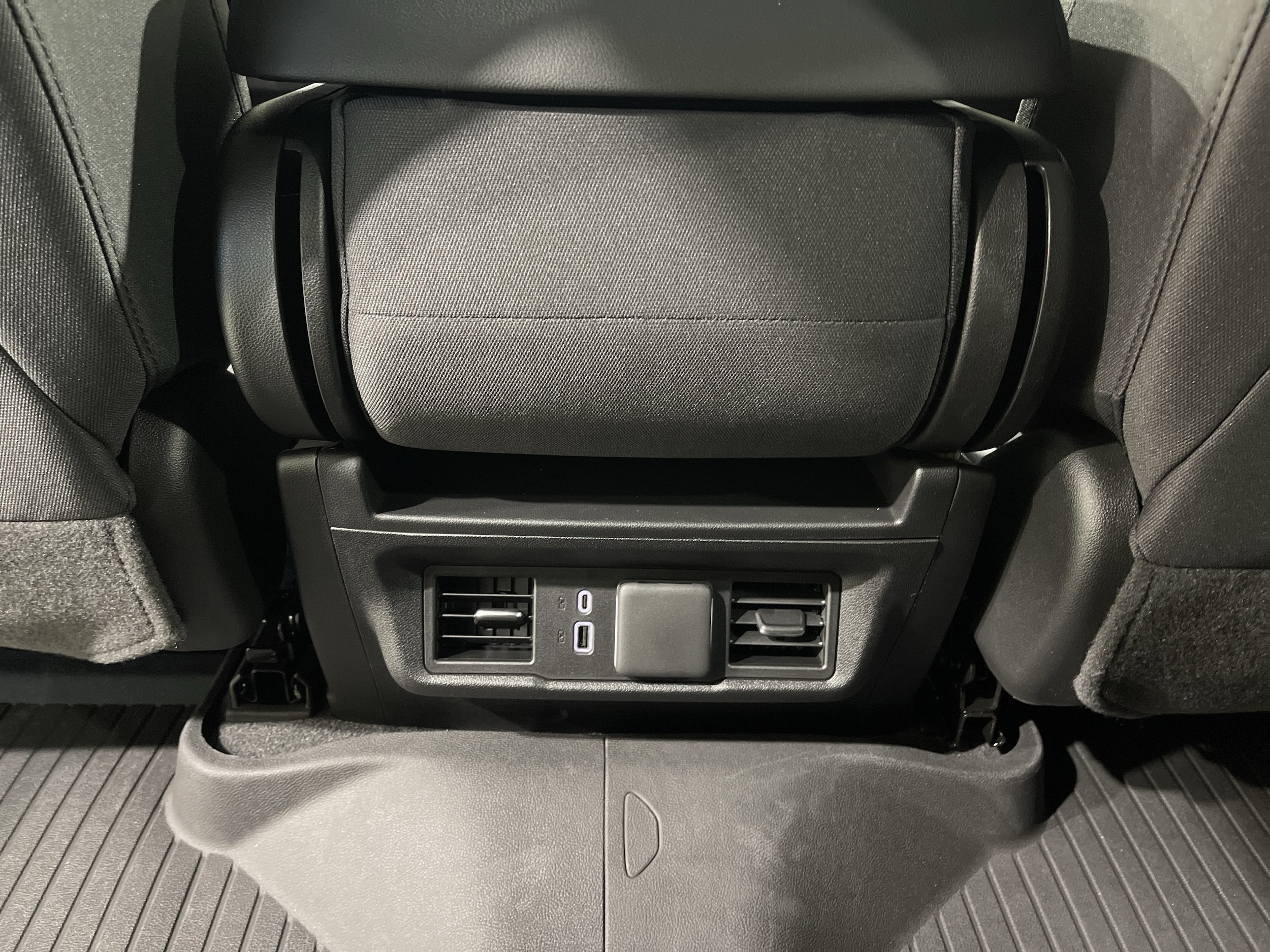 2026 Chevrolet Silverado 1500 LT - Photo 15