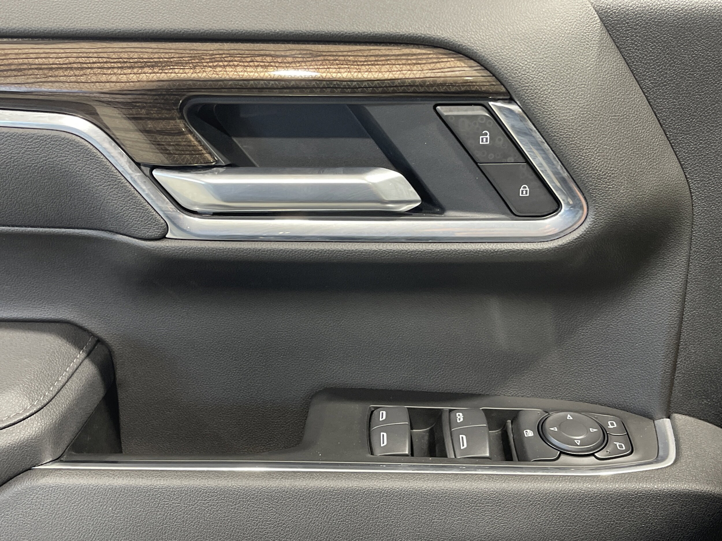 2026 Chevrolet Silverado 1500 LT Trail Boss - Photo 34