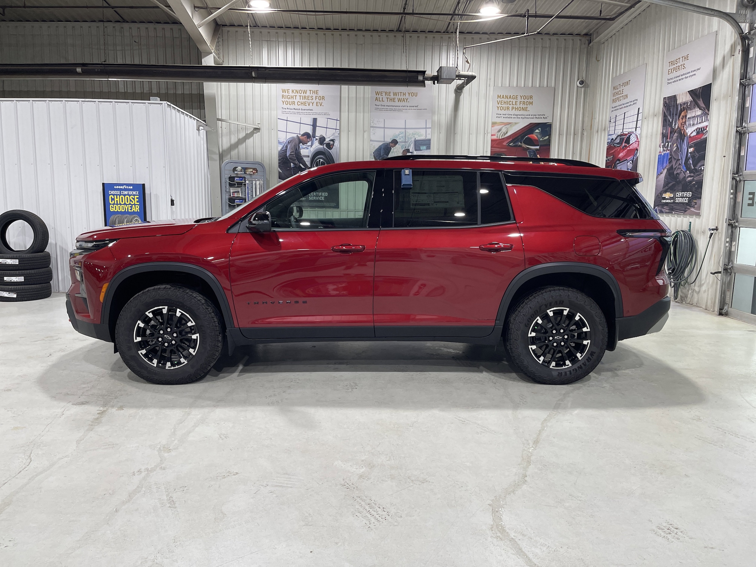 2026 Chevrolet Traverse Z71 - Photo 5