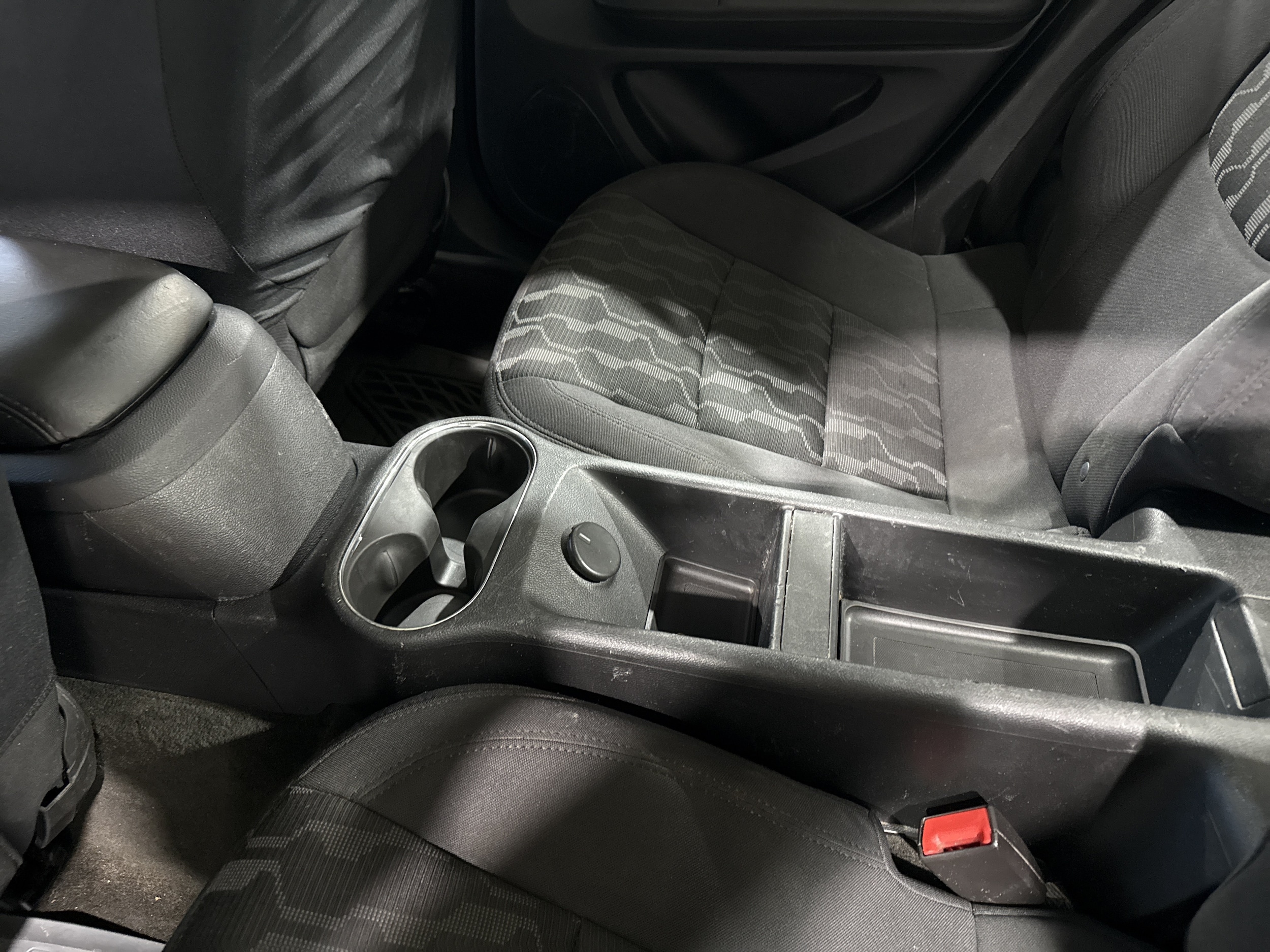 2014 Chevrolet Volt Base - Photo 12