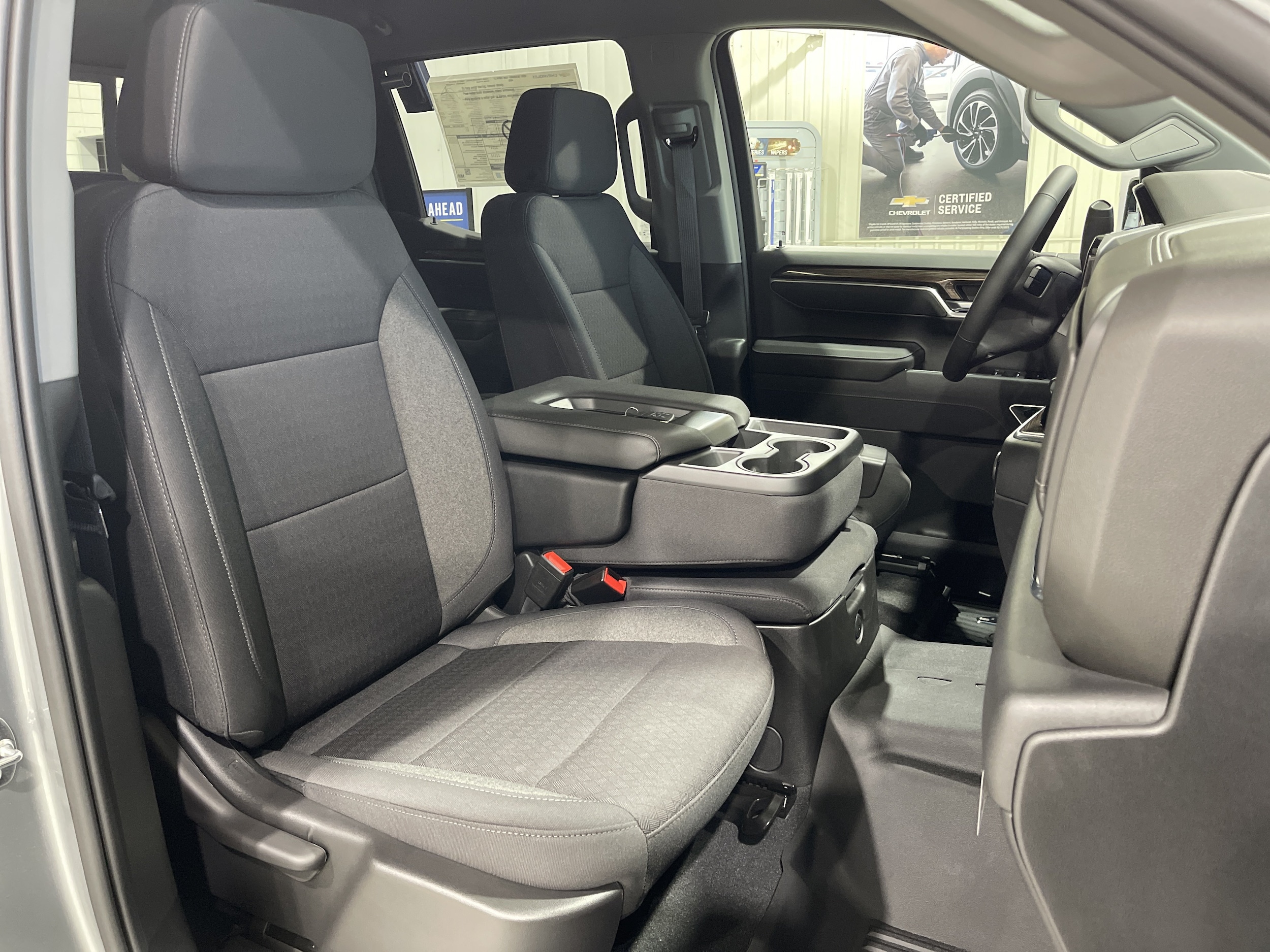 2026 Chevrolet Silverado 1500 LT - Photo 21