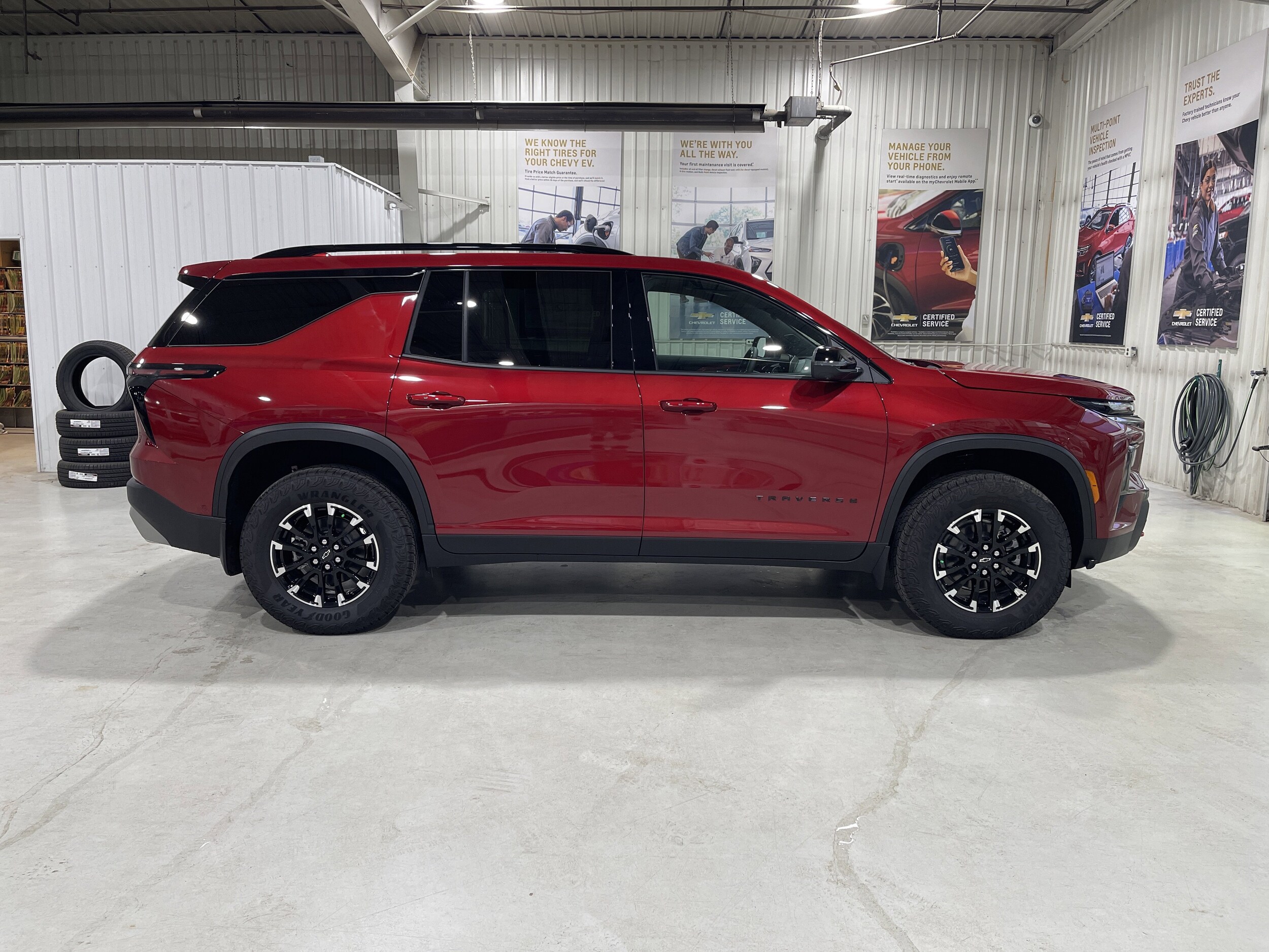 2026 Chevrolet Traverse Z71 - Photo 9