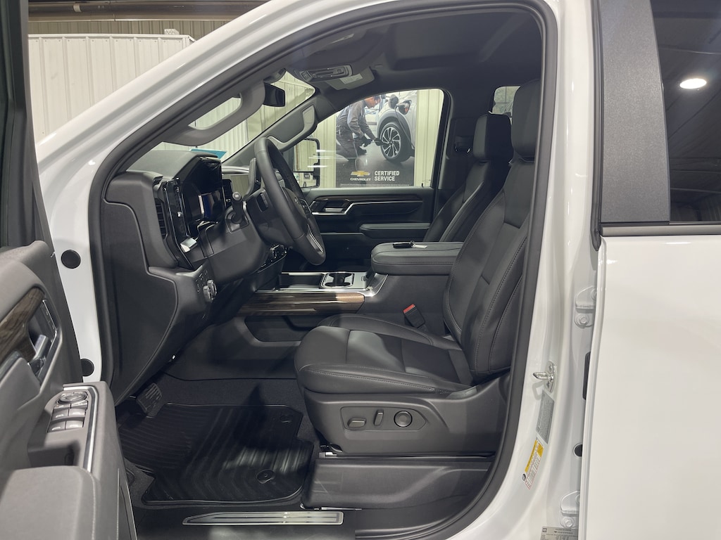 New 2026 Chevrolet Silverado 3500 HD LT Truck
