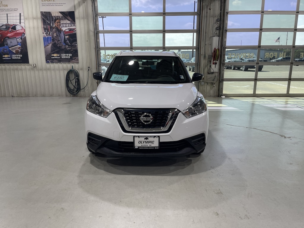 Used 2019 Nissan Kicks S