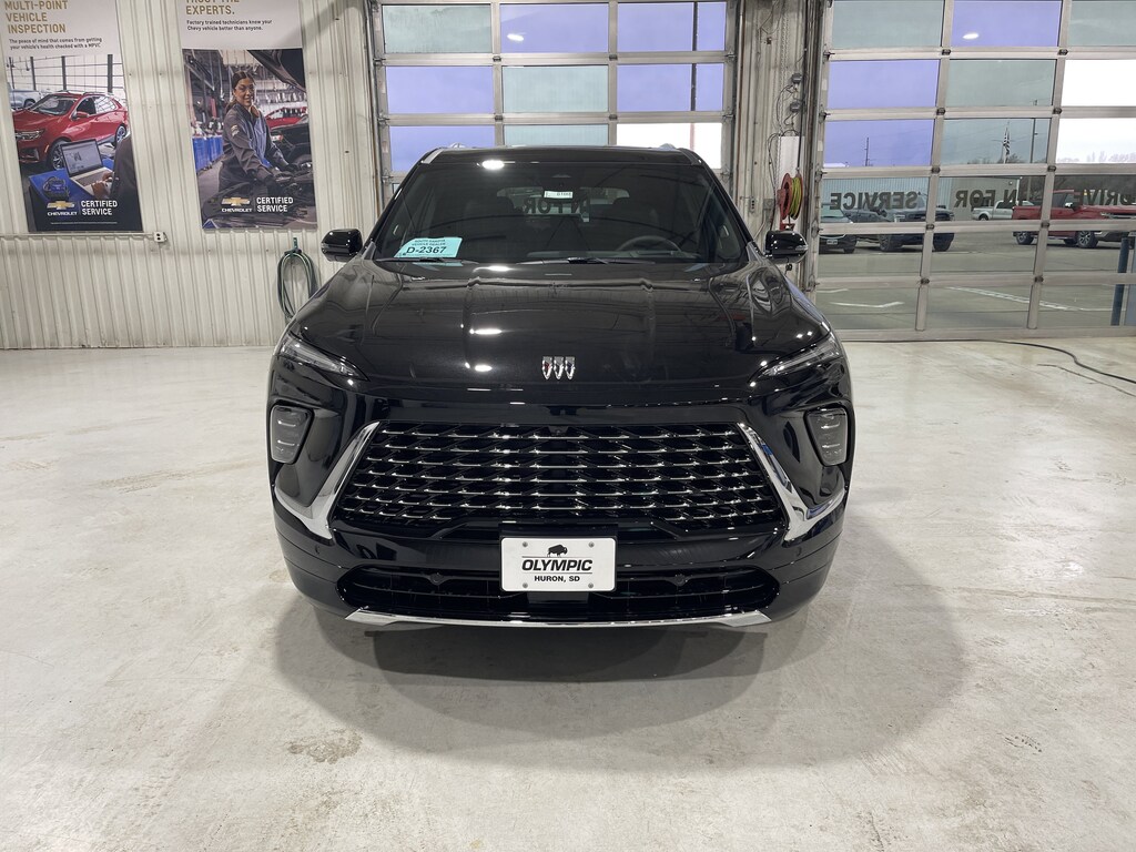 New 2026 Buick Enclave Avenir SUV