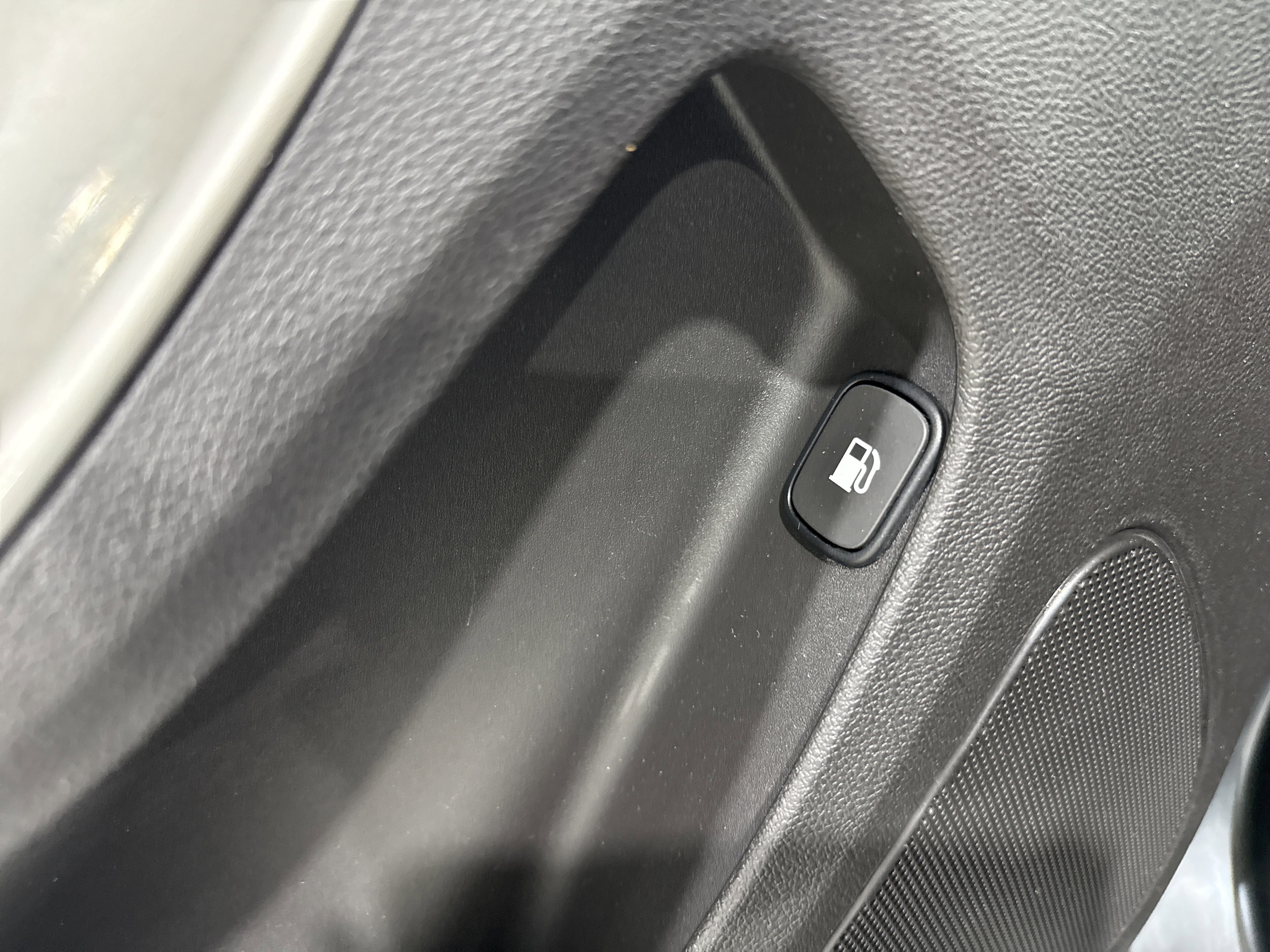 2014 Chevrolet Volt Base - Photo 27