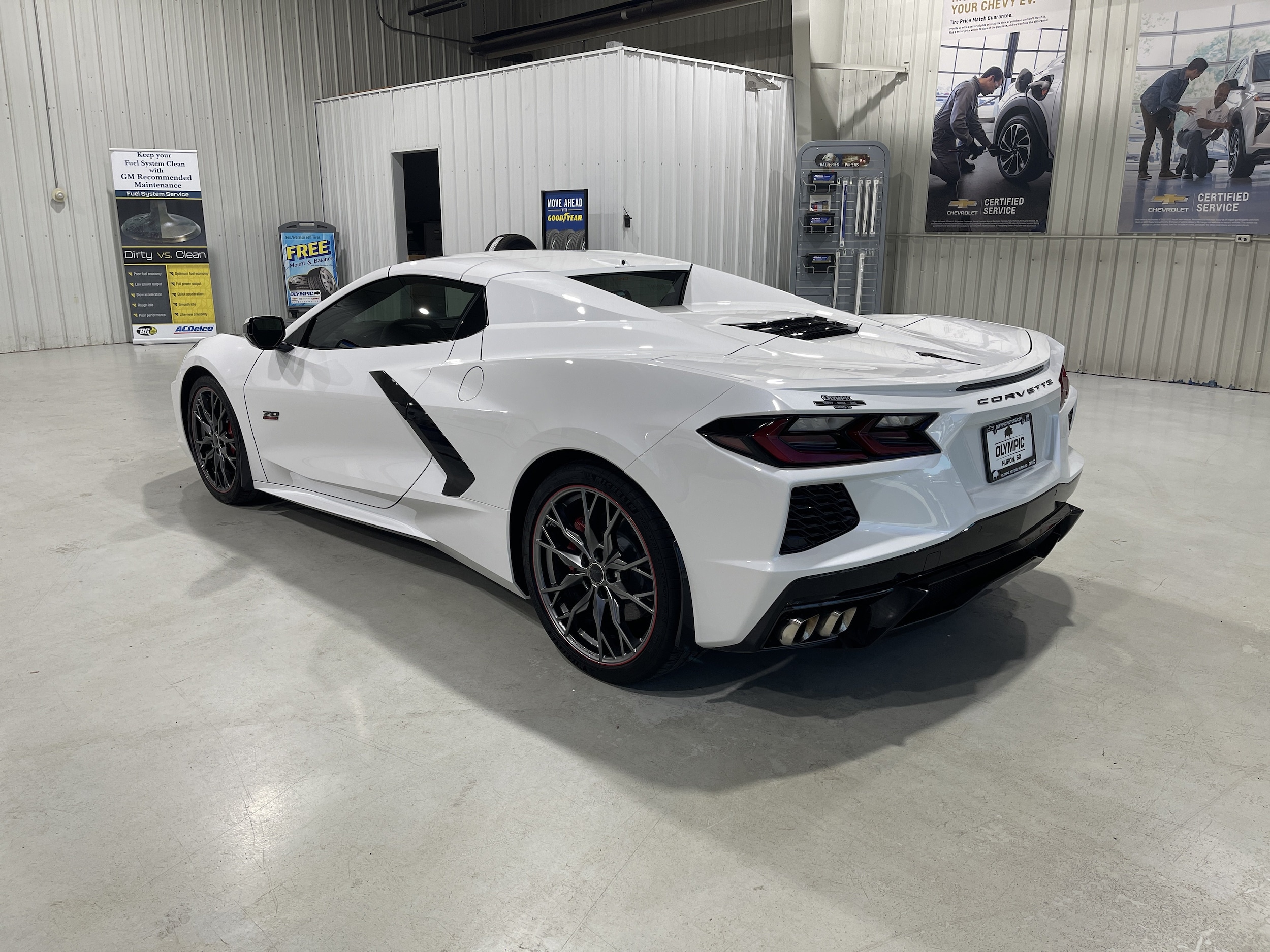 2023 Chevrolet Corvette 3LT - Photo 6