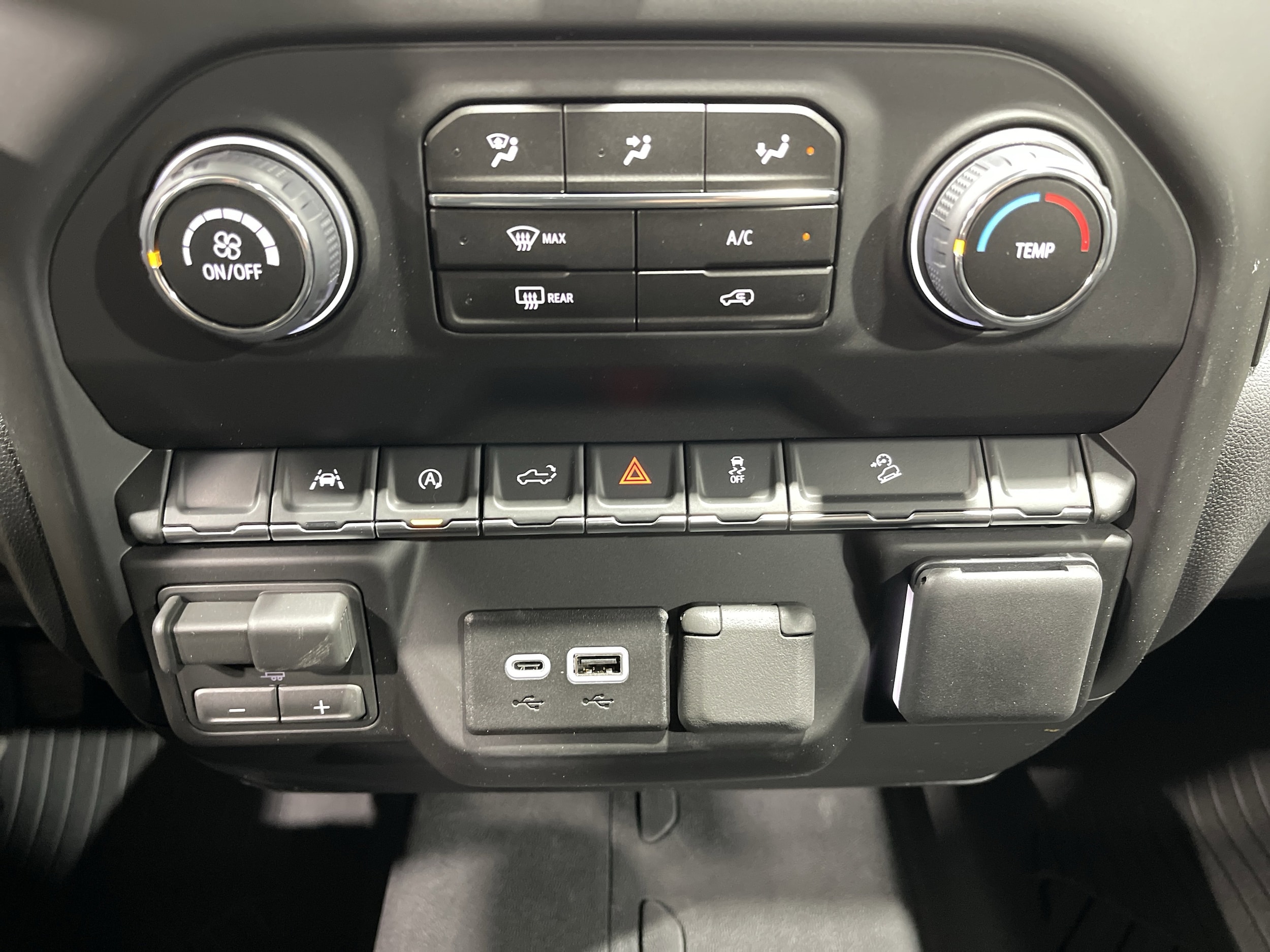 2026 Chevrolet Silverado 1500 Custom Trail Boss - Photo 16