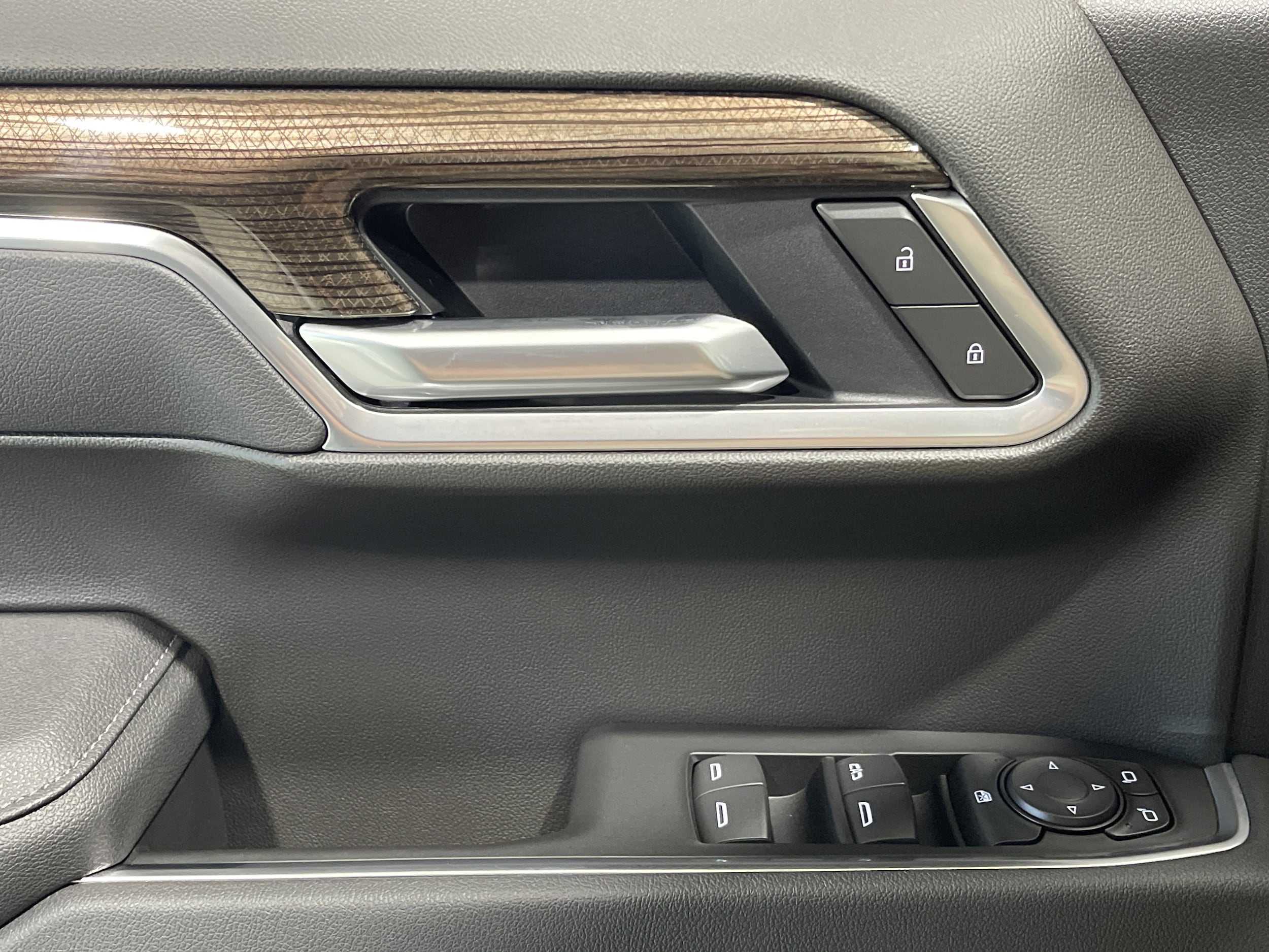 2026 Chevrolet Silverado 1500 LT - Photo 32