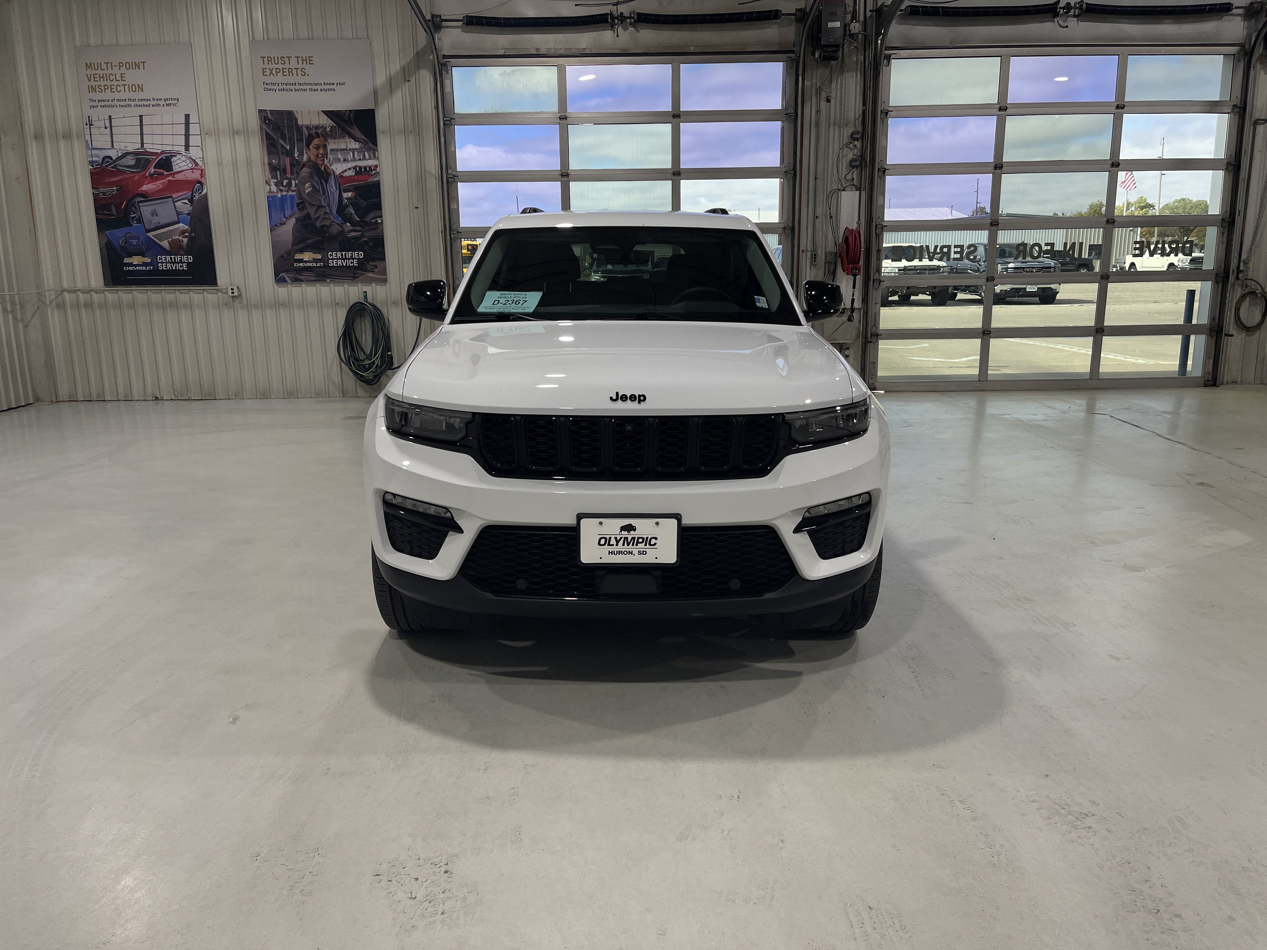 Used 2024 Jeep Grand Cherokee Limited