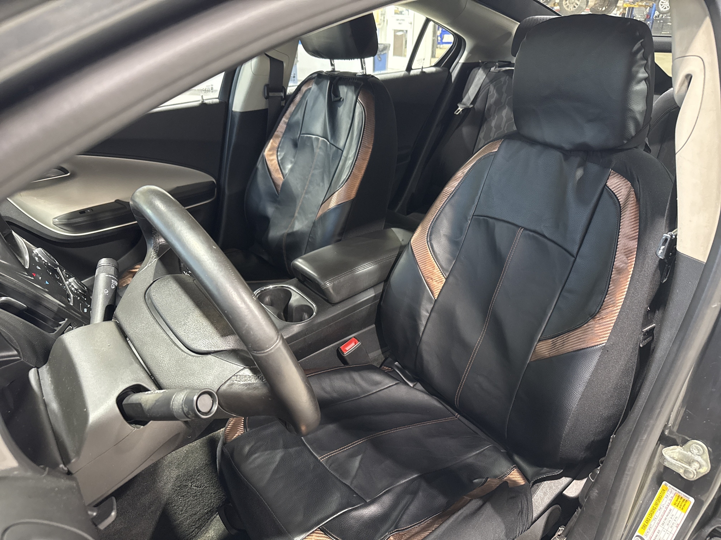 2014 Chevrolet Volt Base - Photo 17