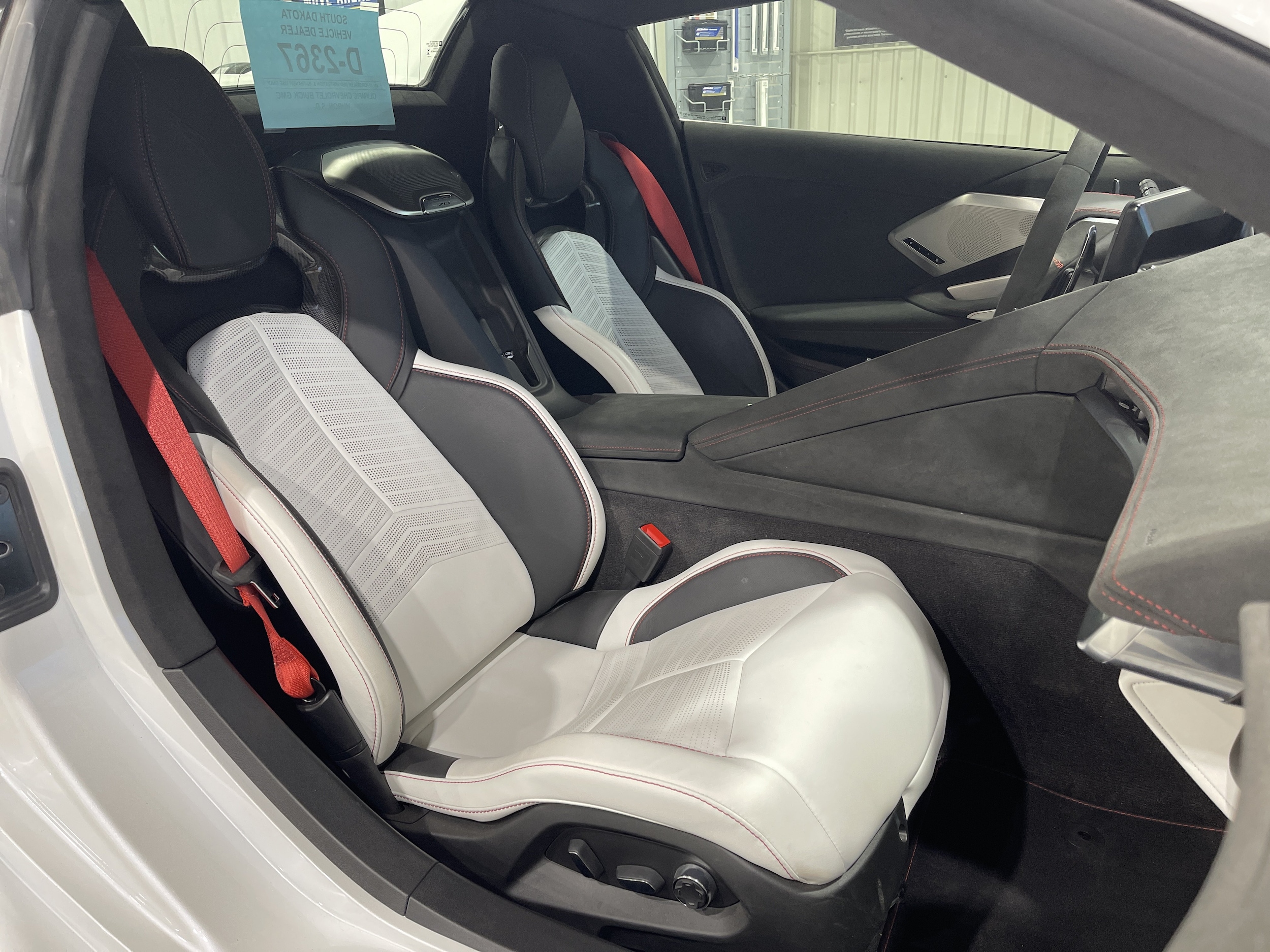 2023 Chevrolet Corvette 3LT - Photo 23