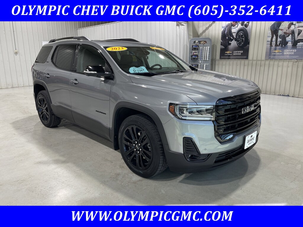 Used 2023 GMC Acadia SLT SUV