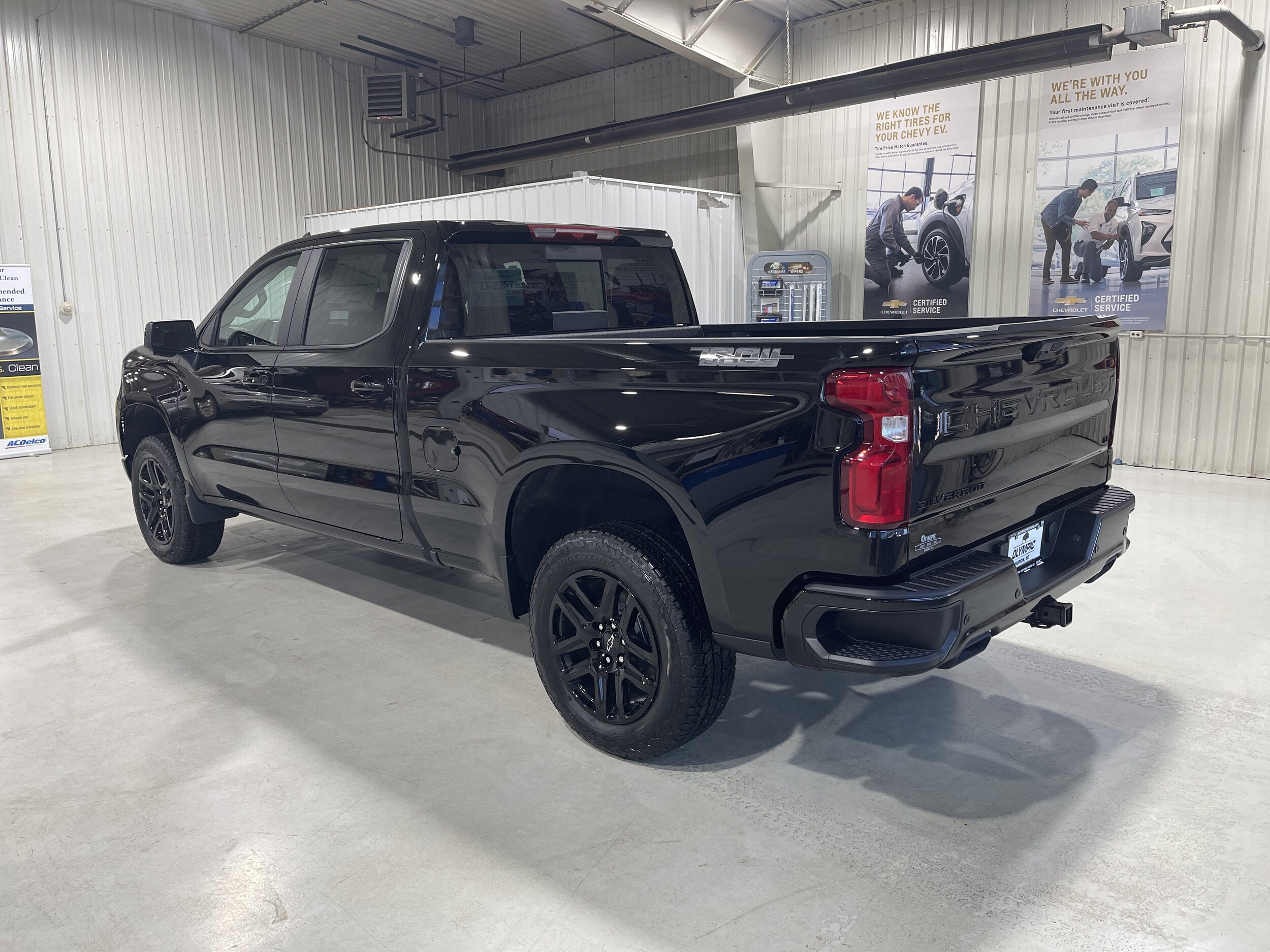 2026 Chevrolet Silverado 1500 LT Trail Boss - Photo 6