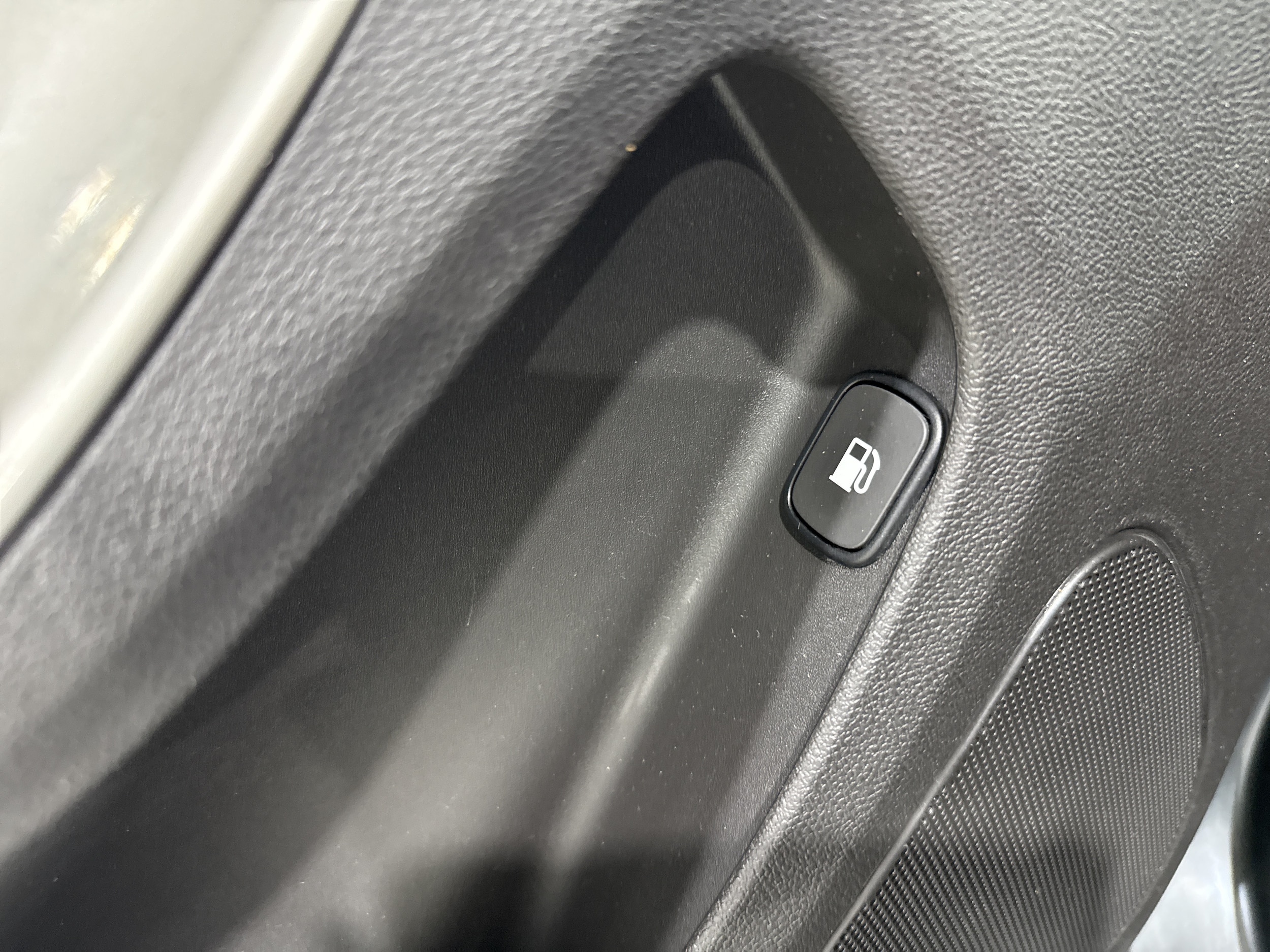 2014 Chevrolet Volt Base - Photo 27