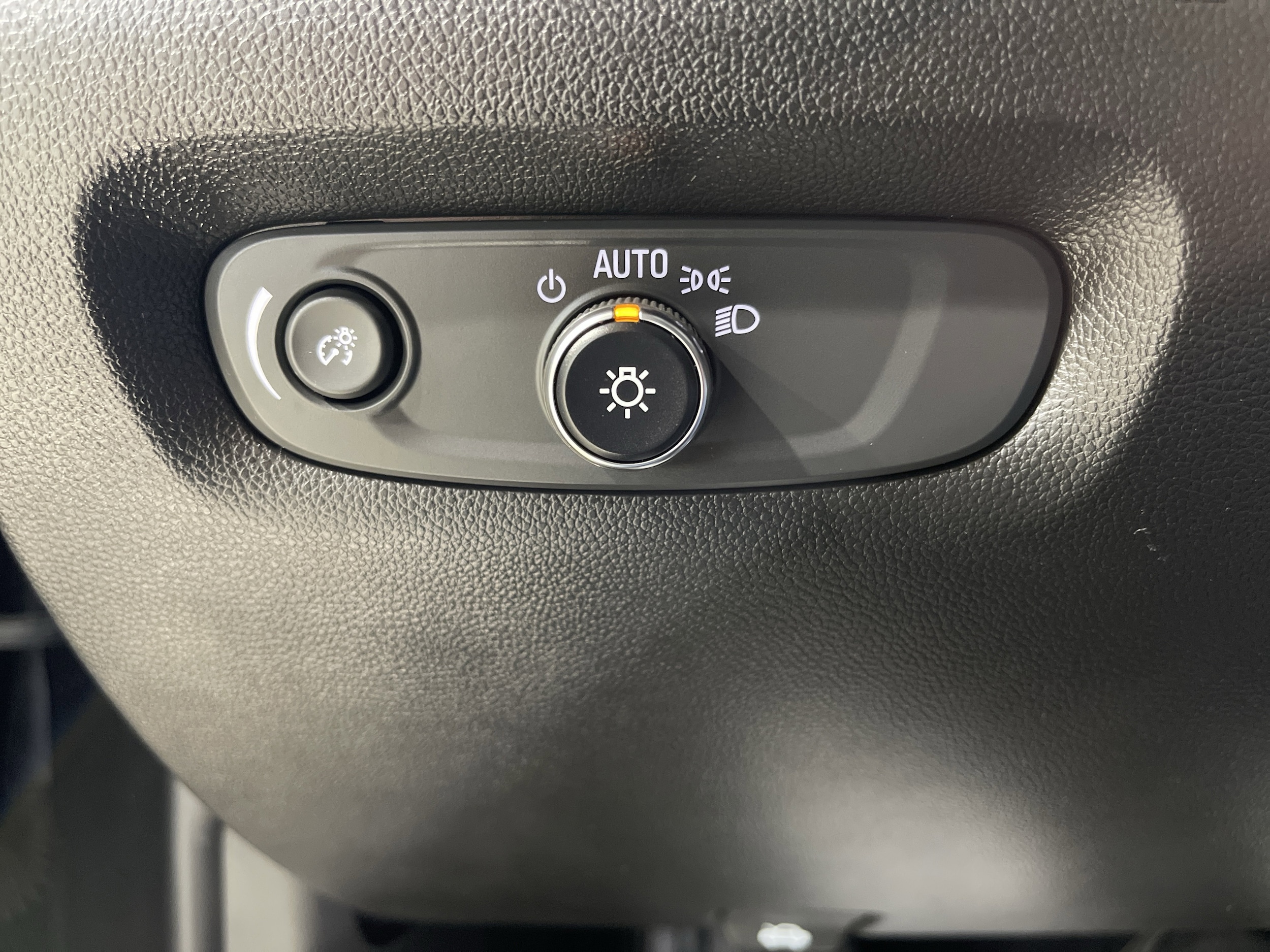 2023 Chevrolet Traverse High Country - Photo 34