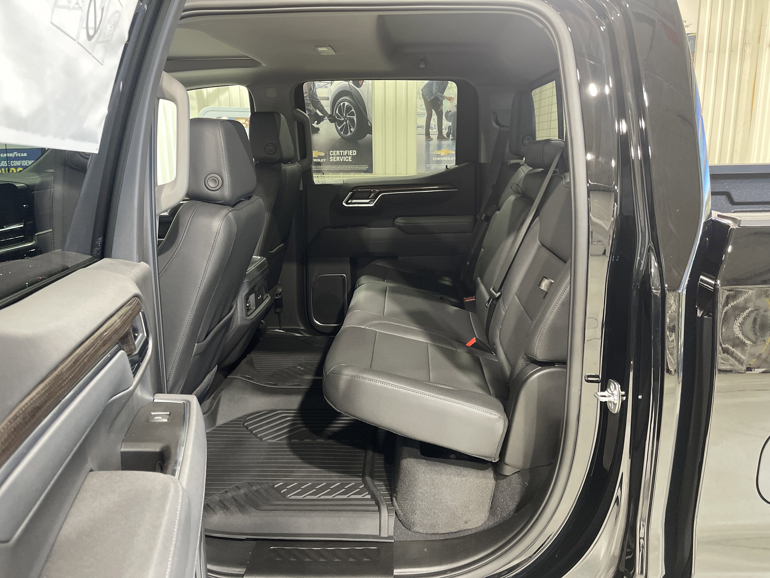 2026 Chevrolet Silverado 1500 LT Trail Boss - Photo 12