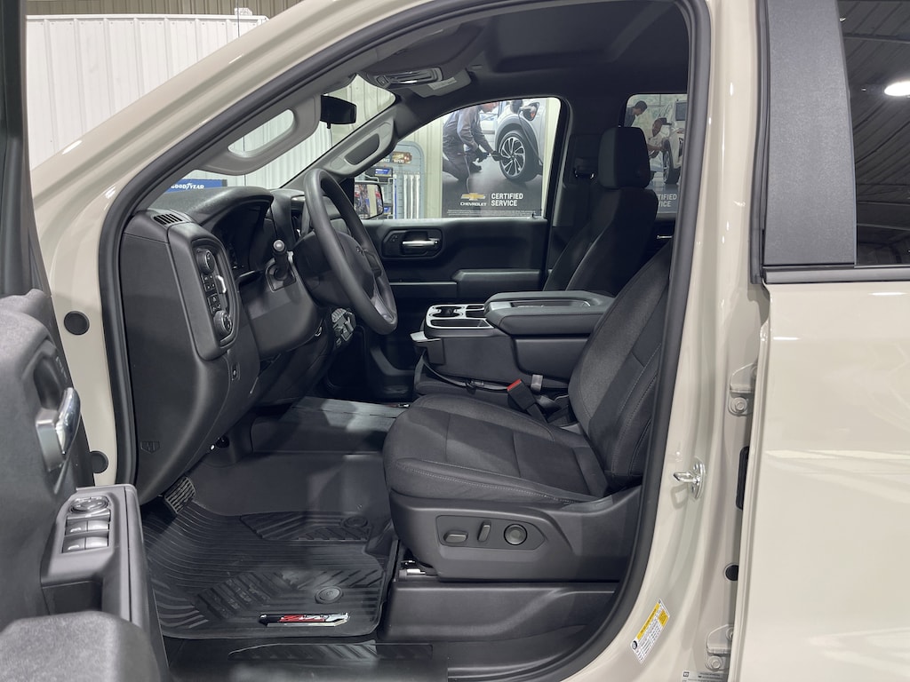 New 2026 Chevrolet Silverado 1500 Custom Trail Boss Truck