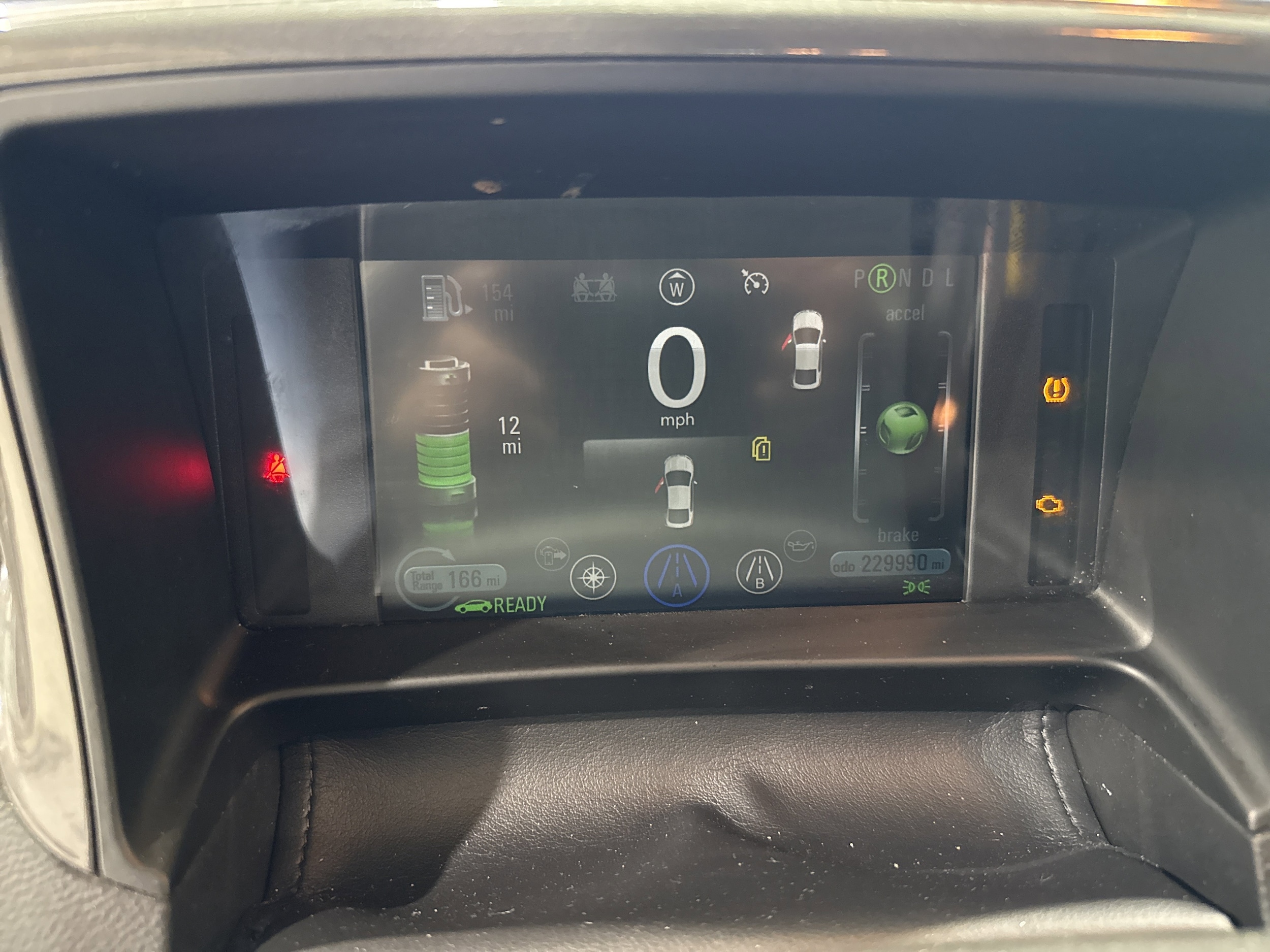 2014 Chevrolet Volt Base - Photo 24