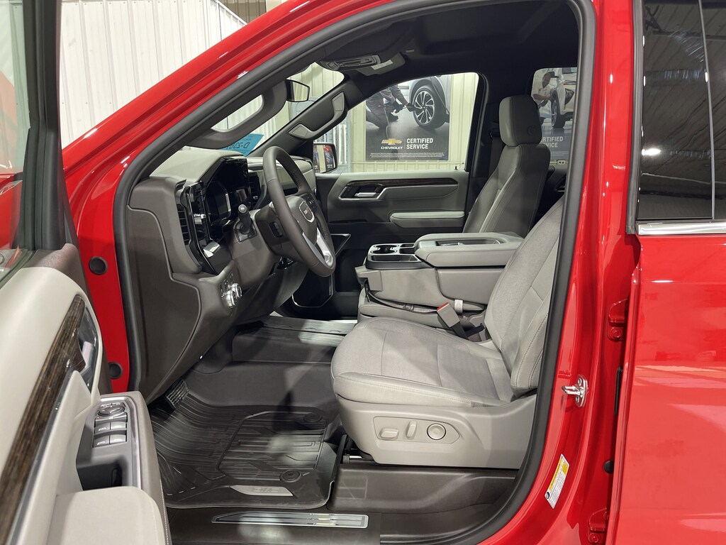 New 2026 GMC Sierra 1500 SLE Truck