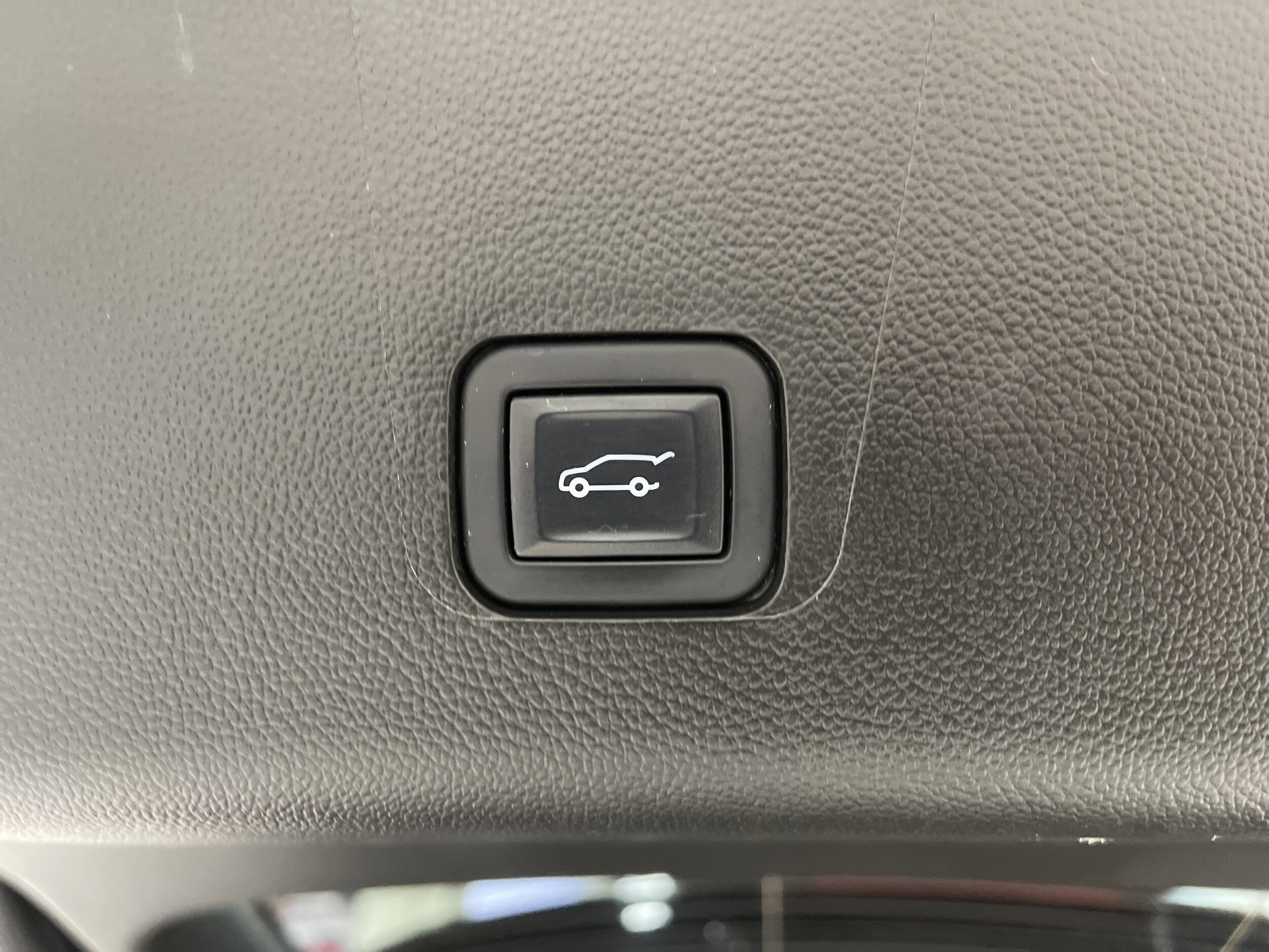 2023 Chevrolet Traverse High Country - Photo 15