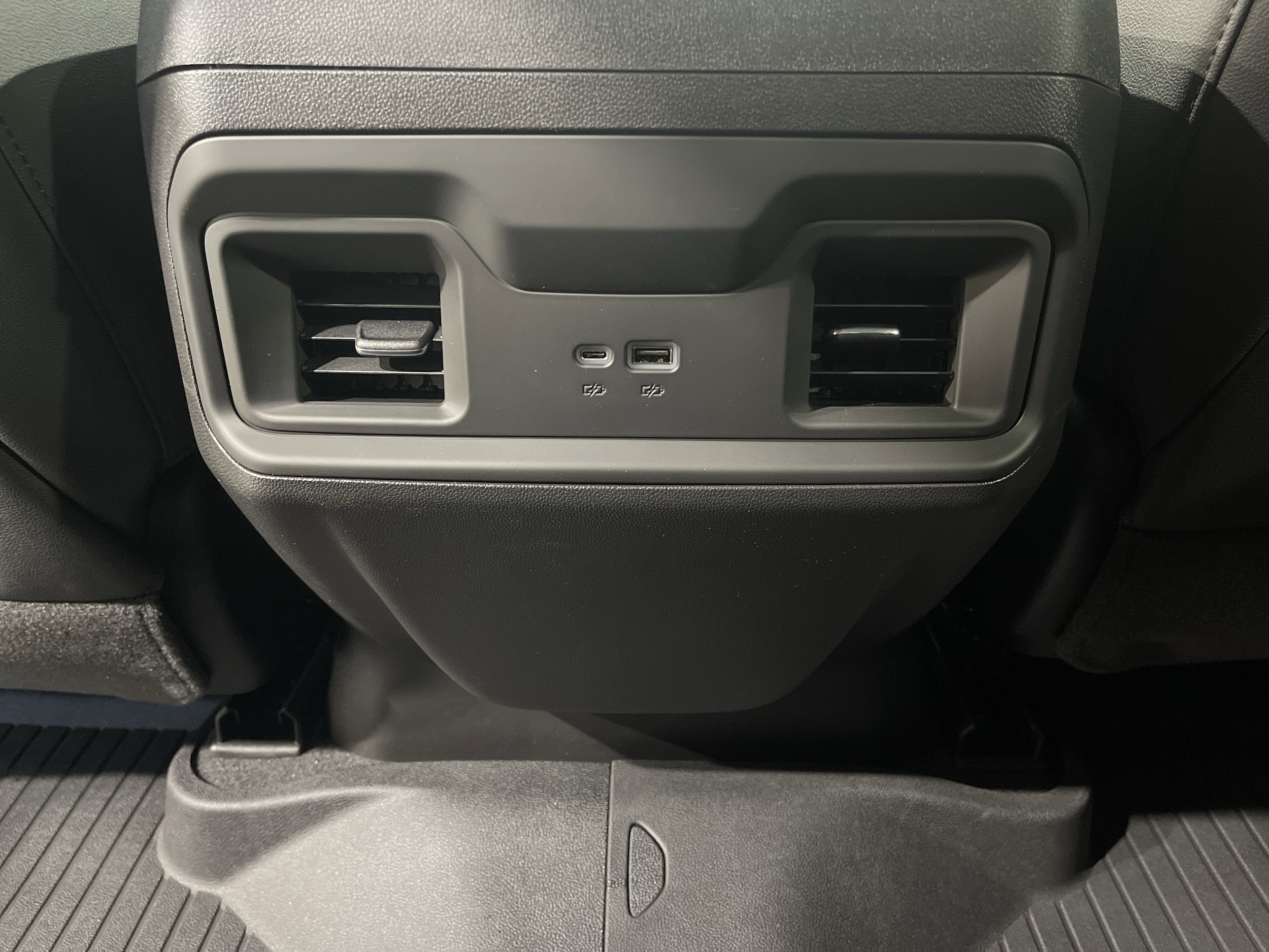 2026 Chevrolet Silverado 1500 LT Trail Boss - Photo 15
