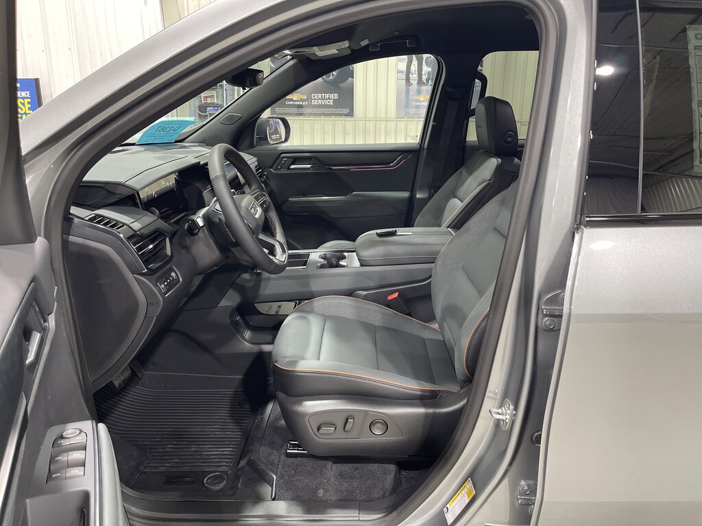 New 2026 GMC Acadia AT4 SUV