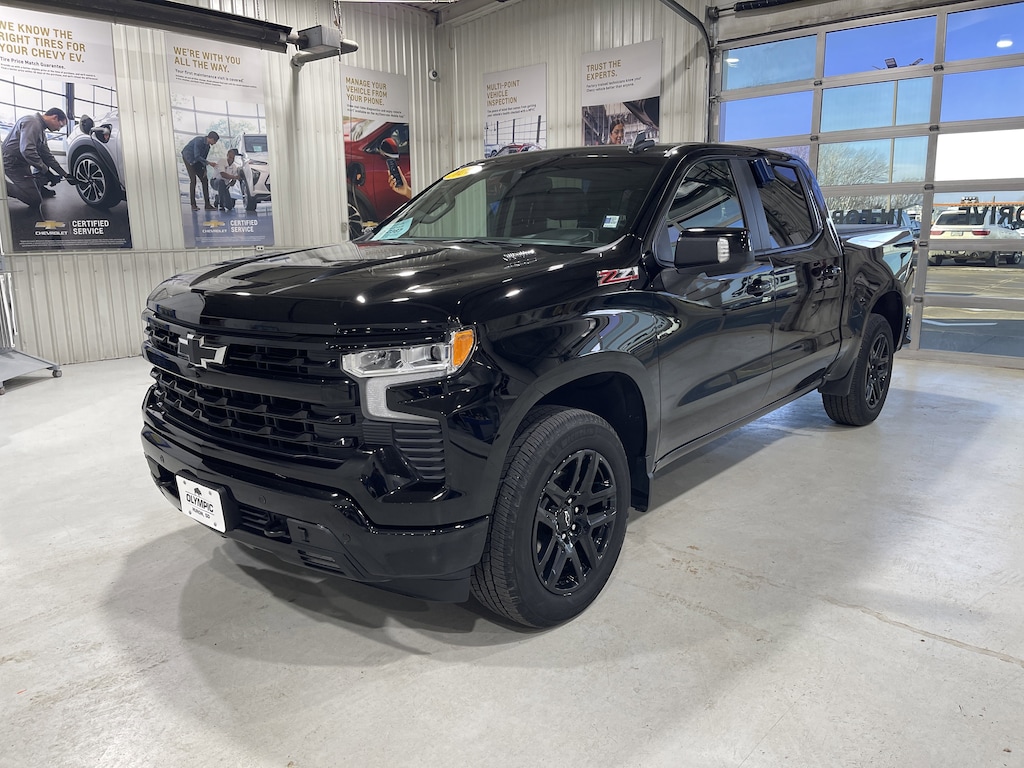 Used 2024 Chevrolet Silverado 1500 RST Truck