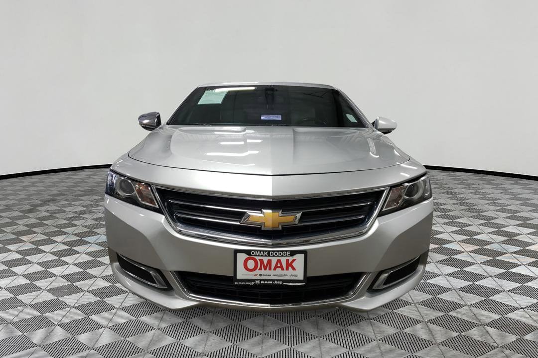 Used 2019 Chevrolet Impala Premier with VIN 2G1105S30K9112369 for sale in Omak, WA