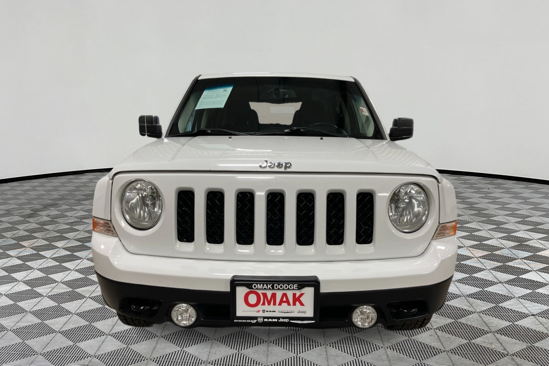 Used 2016 Jeep Patriot Sport with VIN 1C4NJRBB0GD807420 for sale in Omak, WA