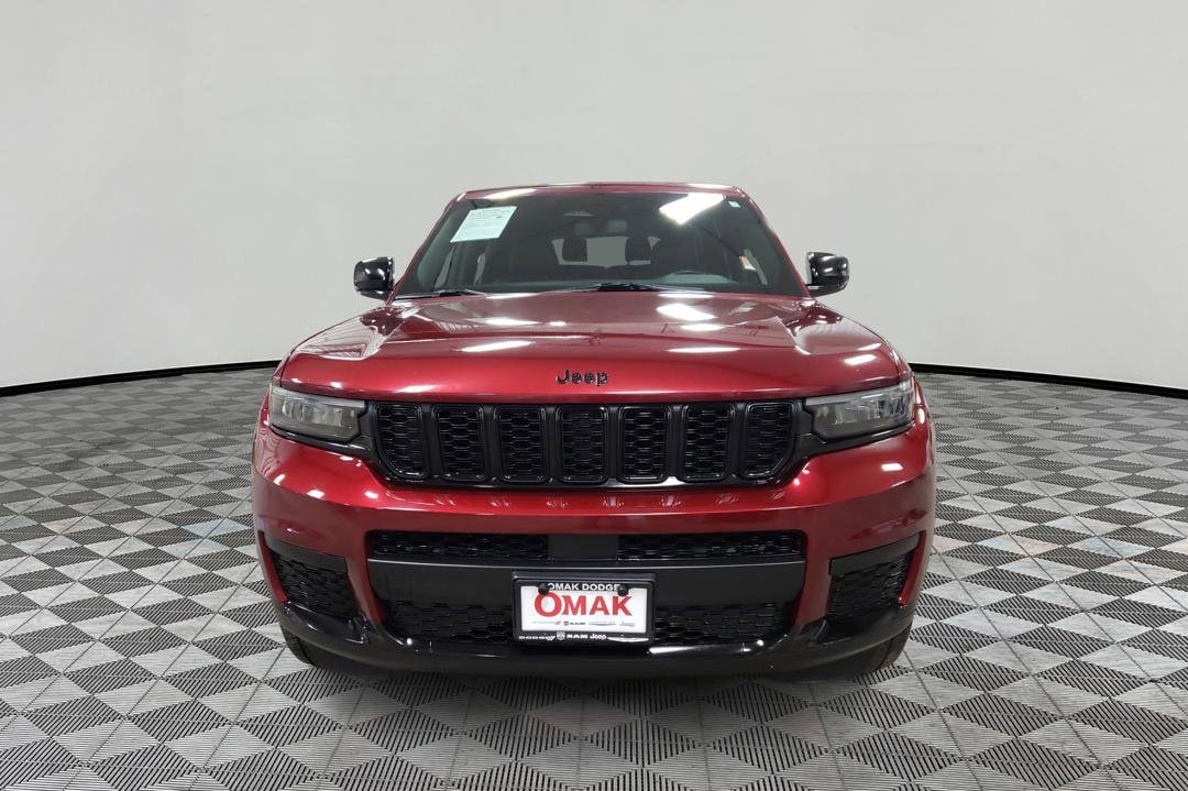 Used 2022 Jeep Grand Cherokee L Altitude with VIN 1C4RJKAG8N8561731 for sale in Omak, WA