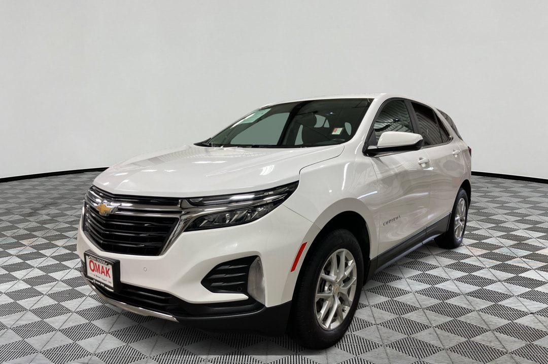 2024 Chevrolet Equinox LT's photo