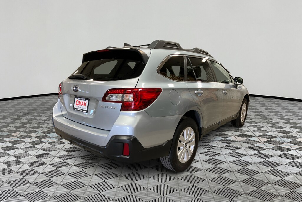 Used 2018 Subaru Outback Premium 2.5i