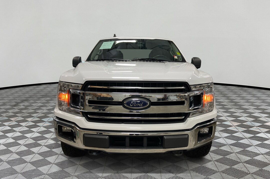 2019 Ford F-150 XLT photo 2