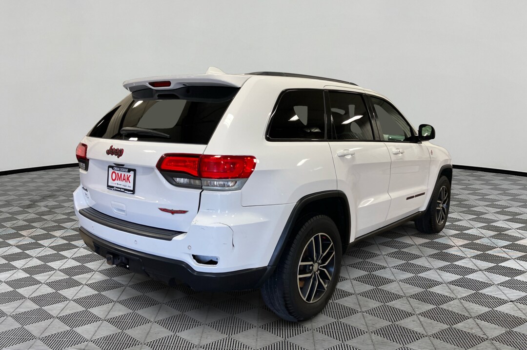 2018 Jeep Grand Cherokee Trailhawk photo 4