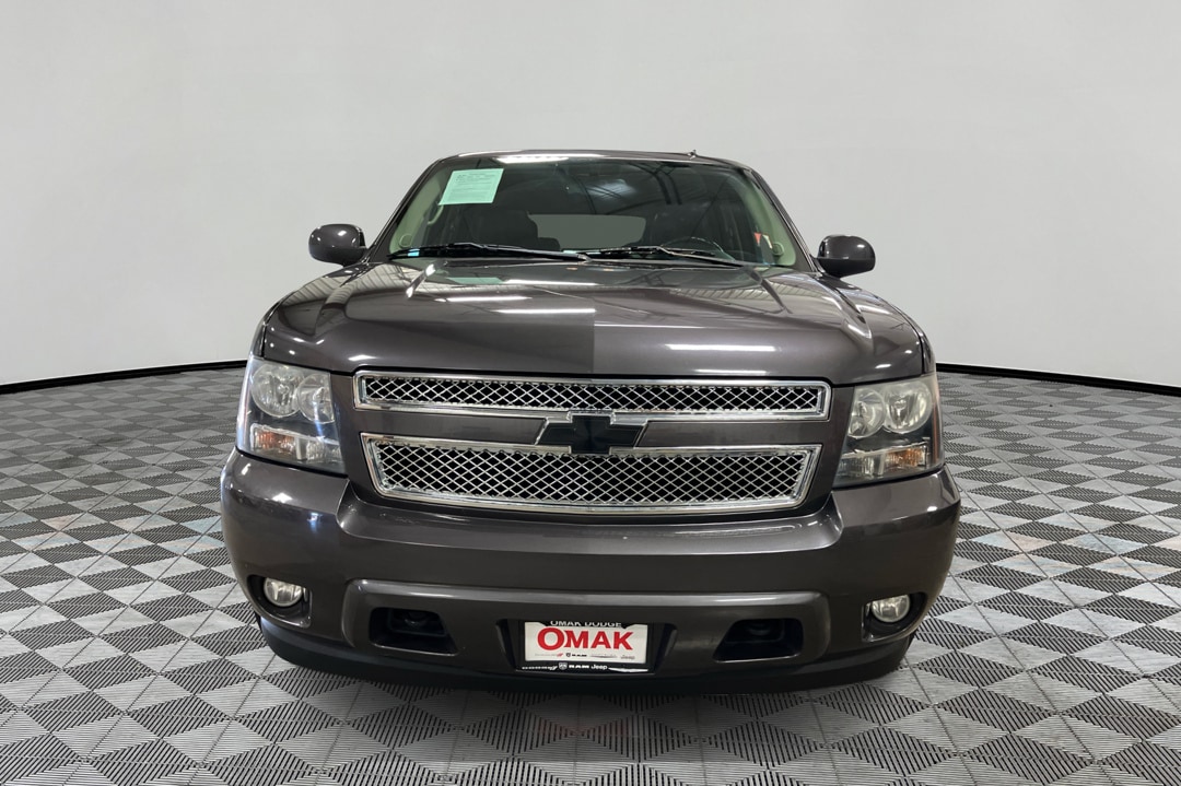 Used 2011 Chevrolet Tahoe LT with VIN 1GNSKBE0XBR197501 for sale in Omak, WA