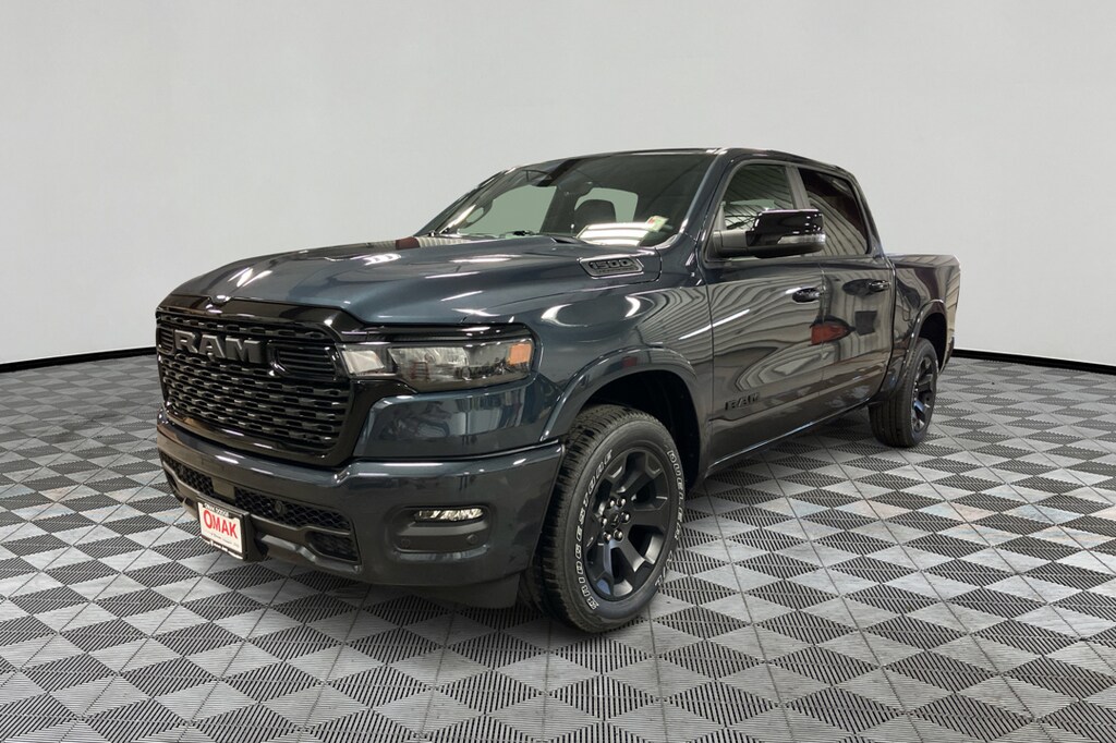 New 2026 Ram 1500 Big Horn Crew Cab 4x4 5'7 Box Pickup